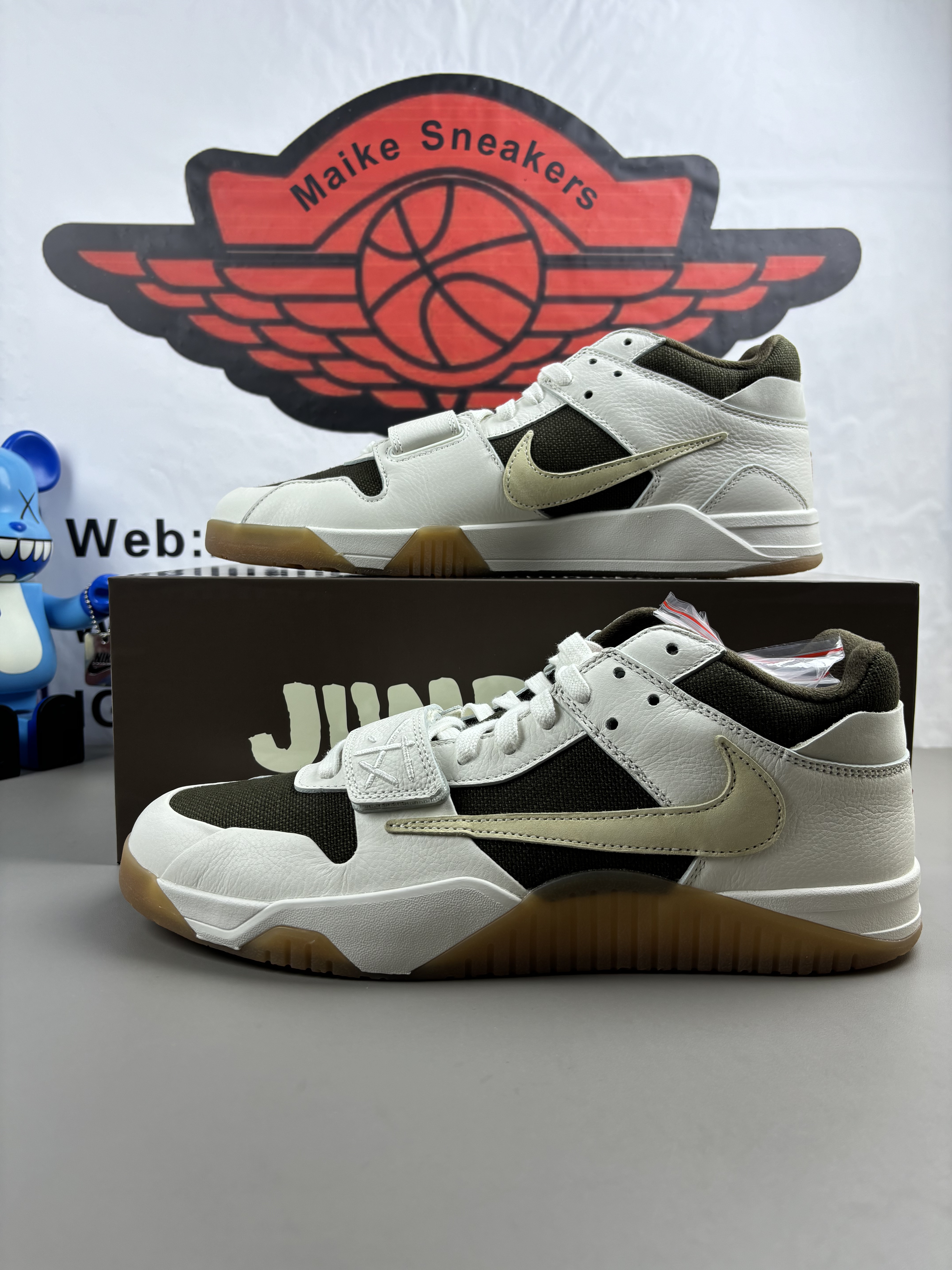 T*ravis Scott x Jordan Cut The Check AJ1 Air Jordan 1