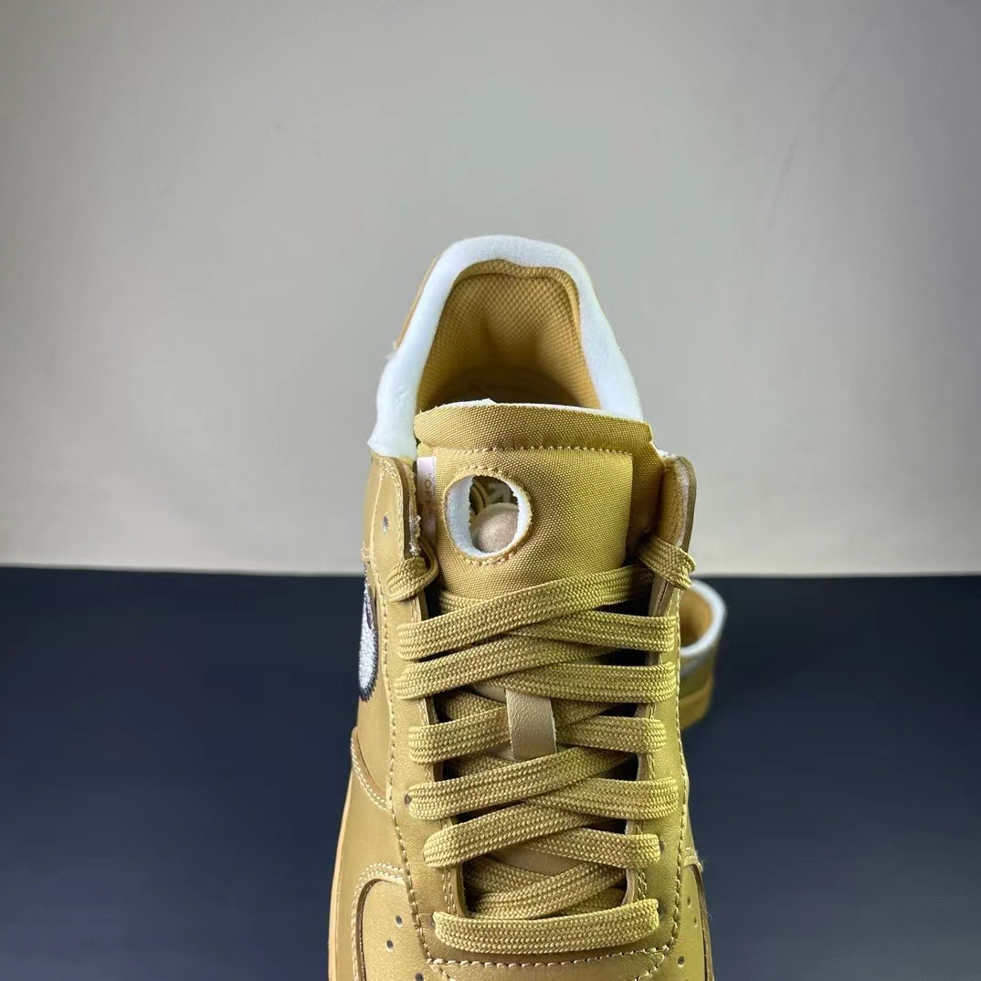 from Nike Air Force 1 07