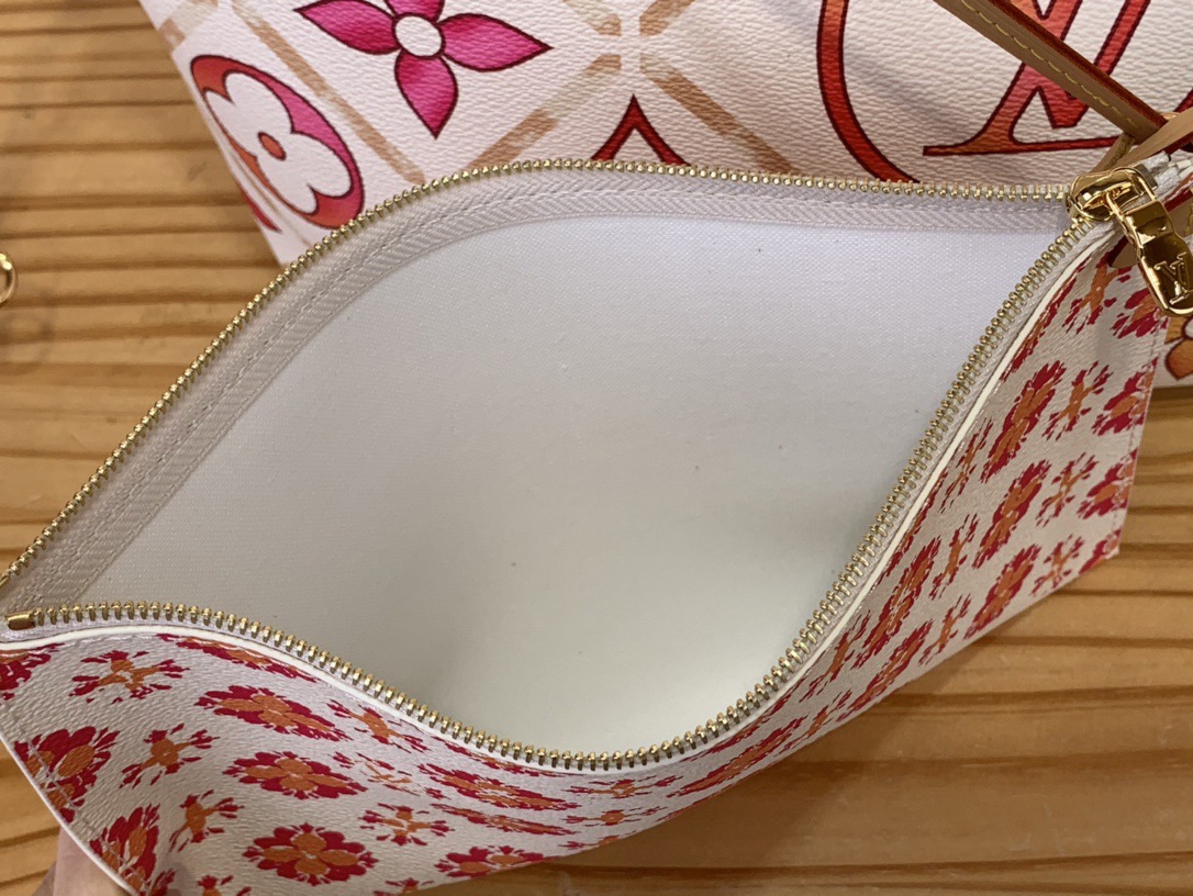 L*ouis V*uitton Top Bag