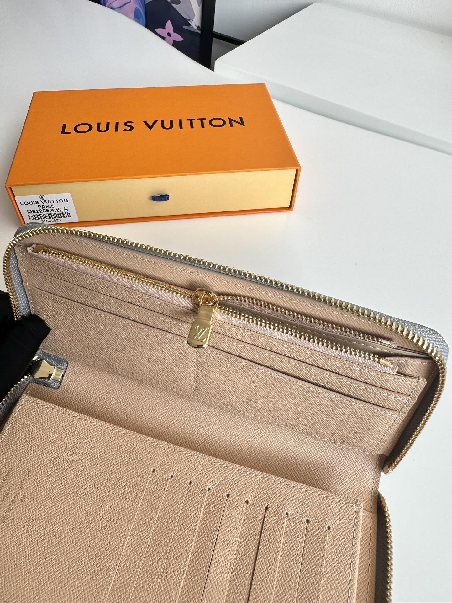 L*ouis V*uitton Top Bag