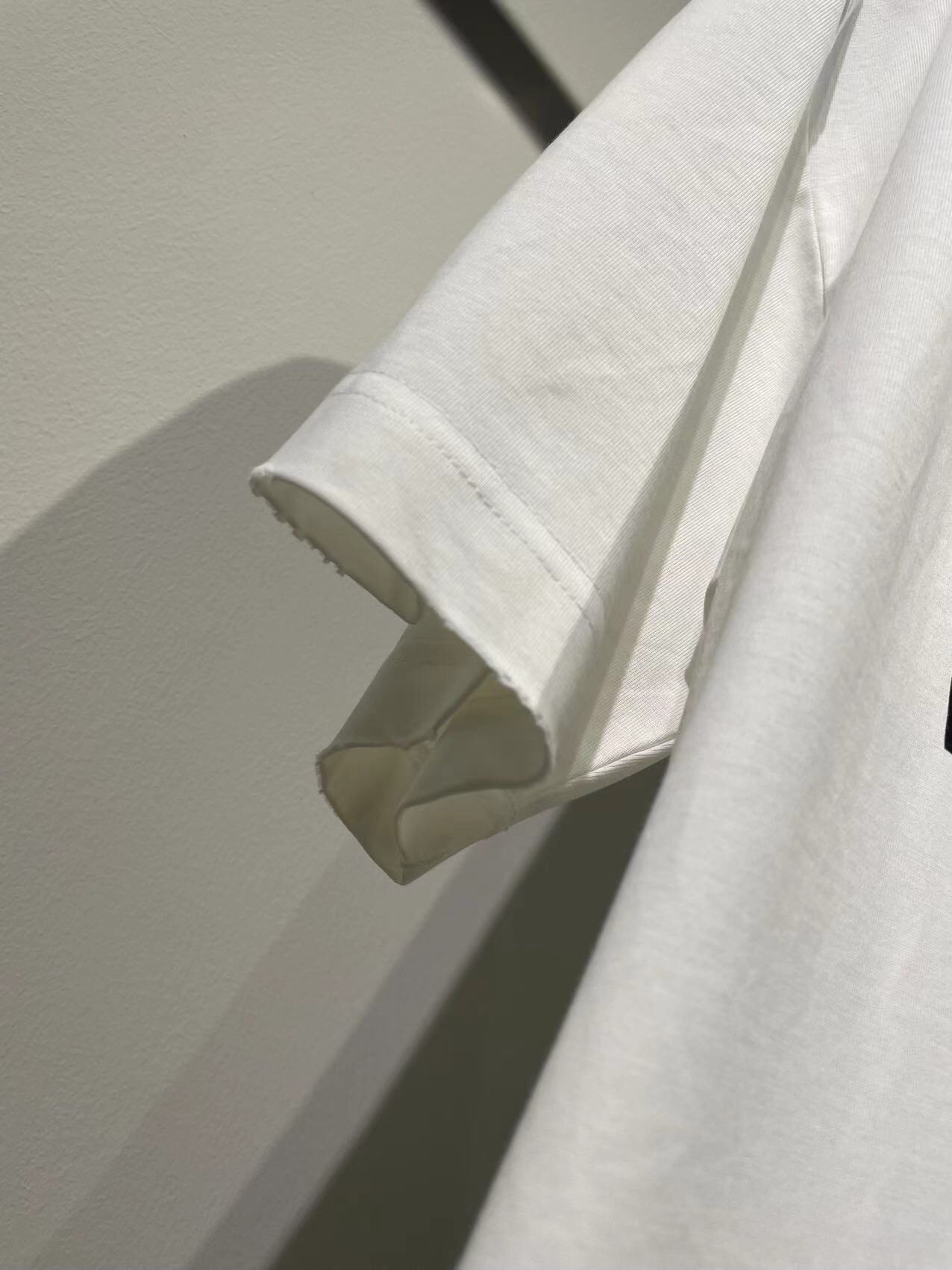 Men T-shirt Top Quality