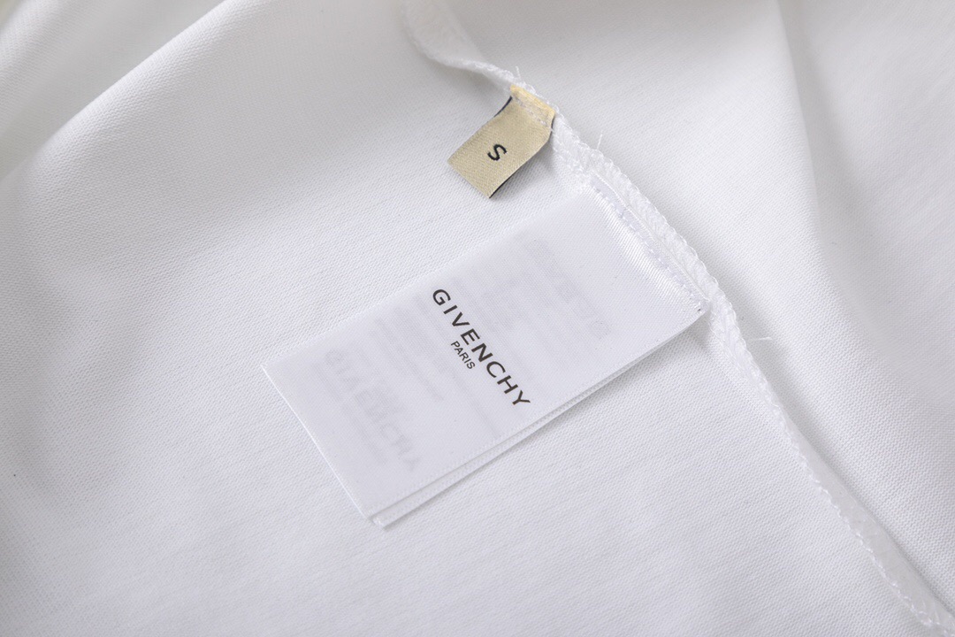 Men T-shirt Top Quality