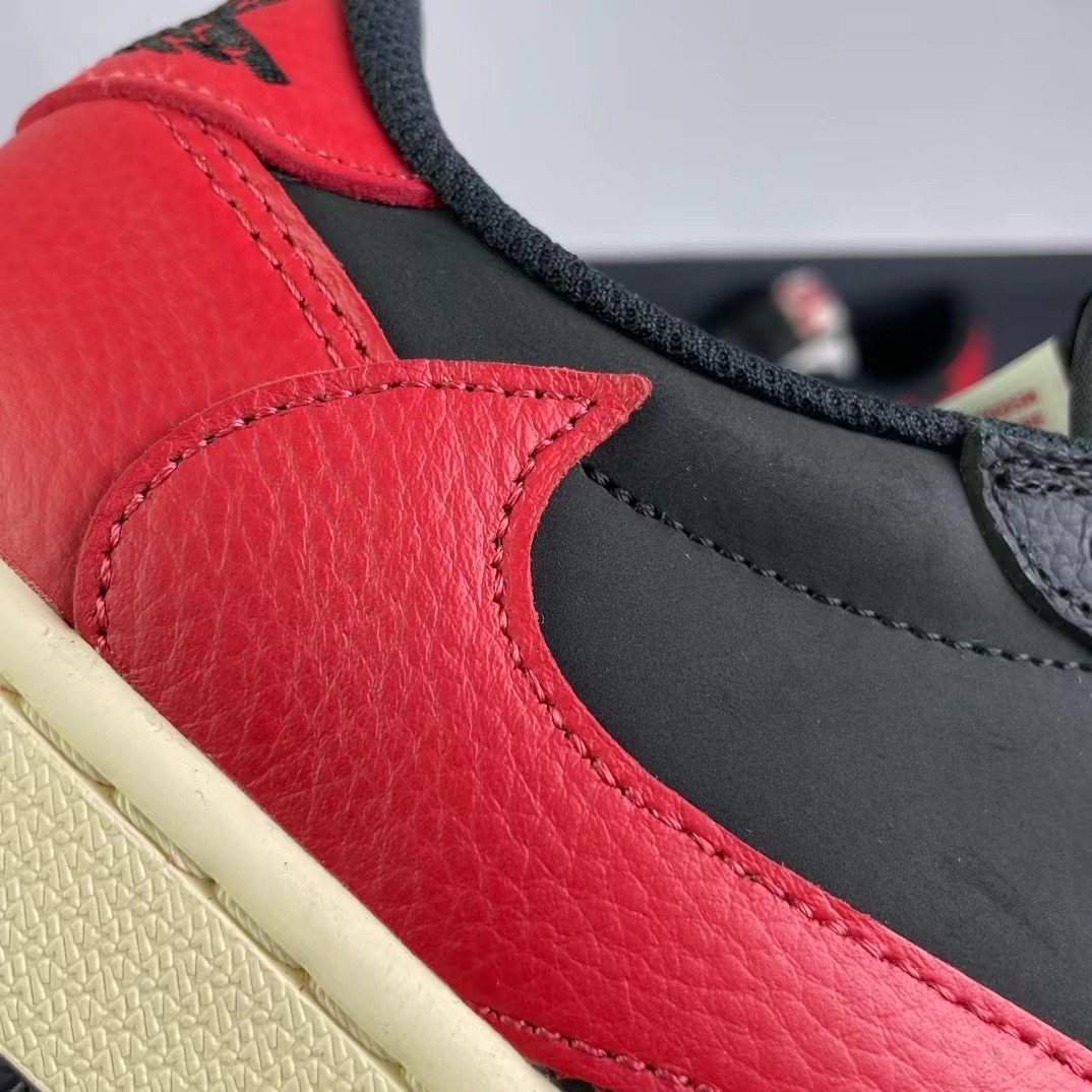 Air Jordan 1 Low AJ1