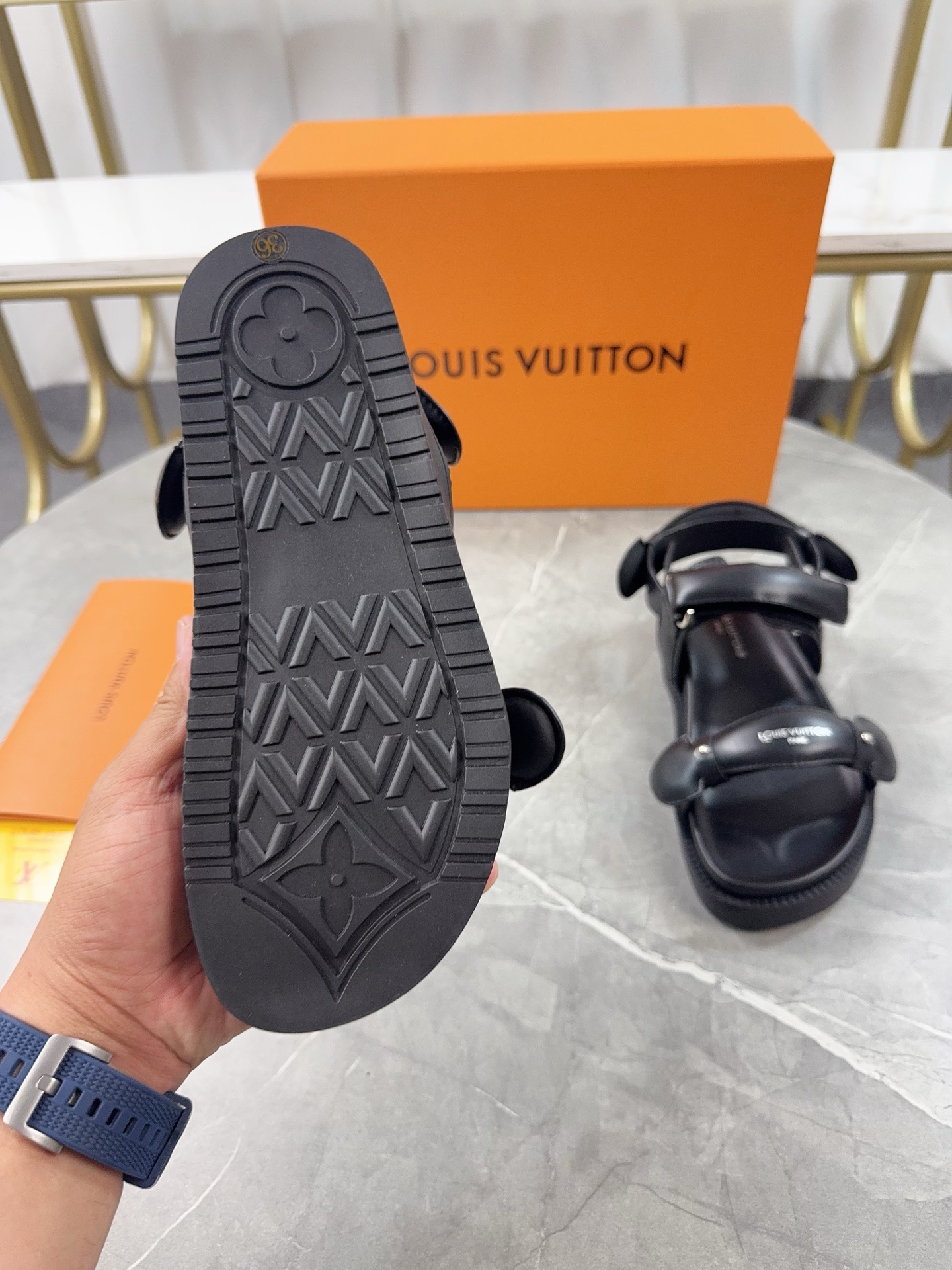 Women L*ouis V*uitton Top Sandals