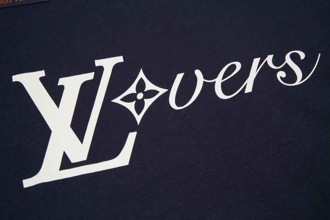 Men Women T-shirt Top Quality