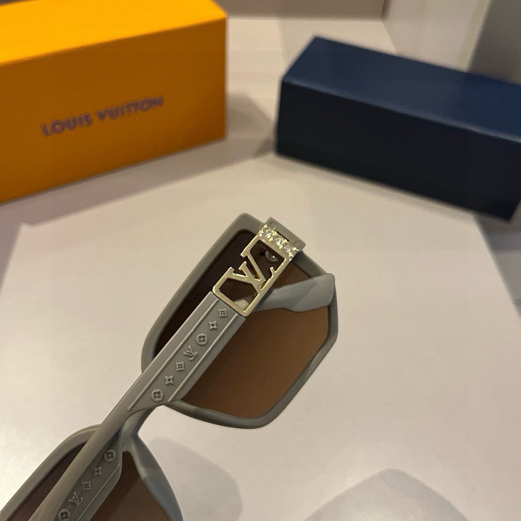 Top Quality L*ouis V*uitton Glasses