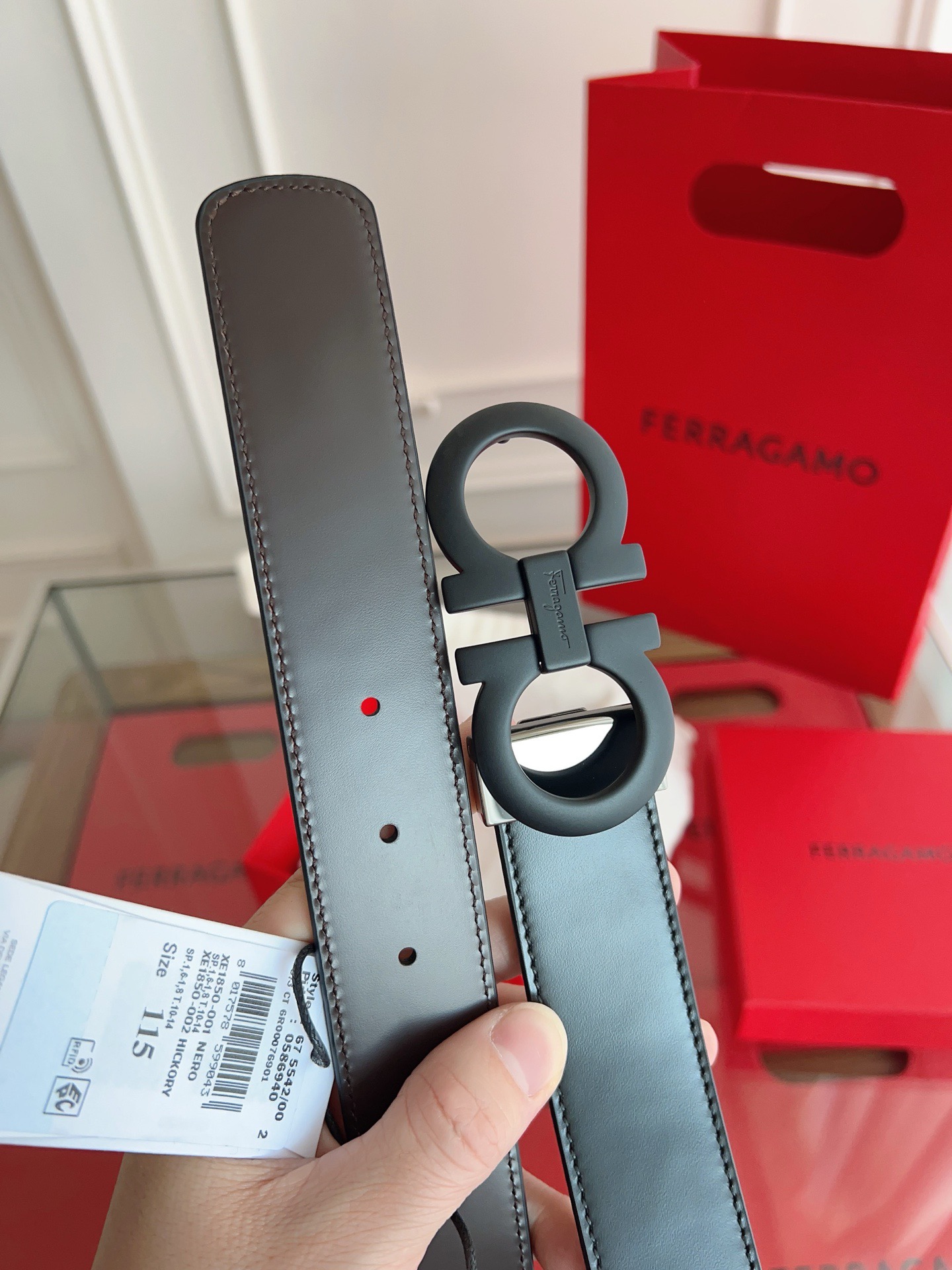 F*erragamo Top Version