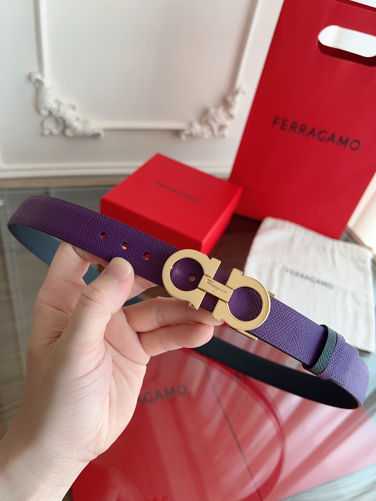 F*erragamo Top Version