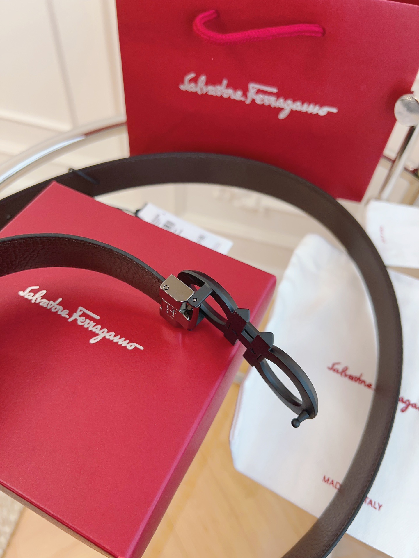 F*erragamo Top Version