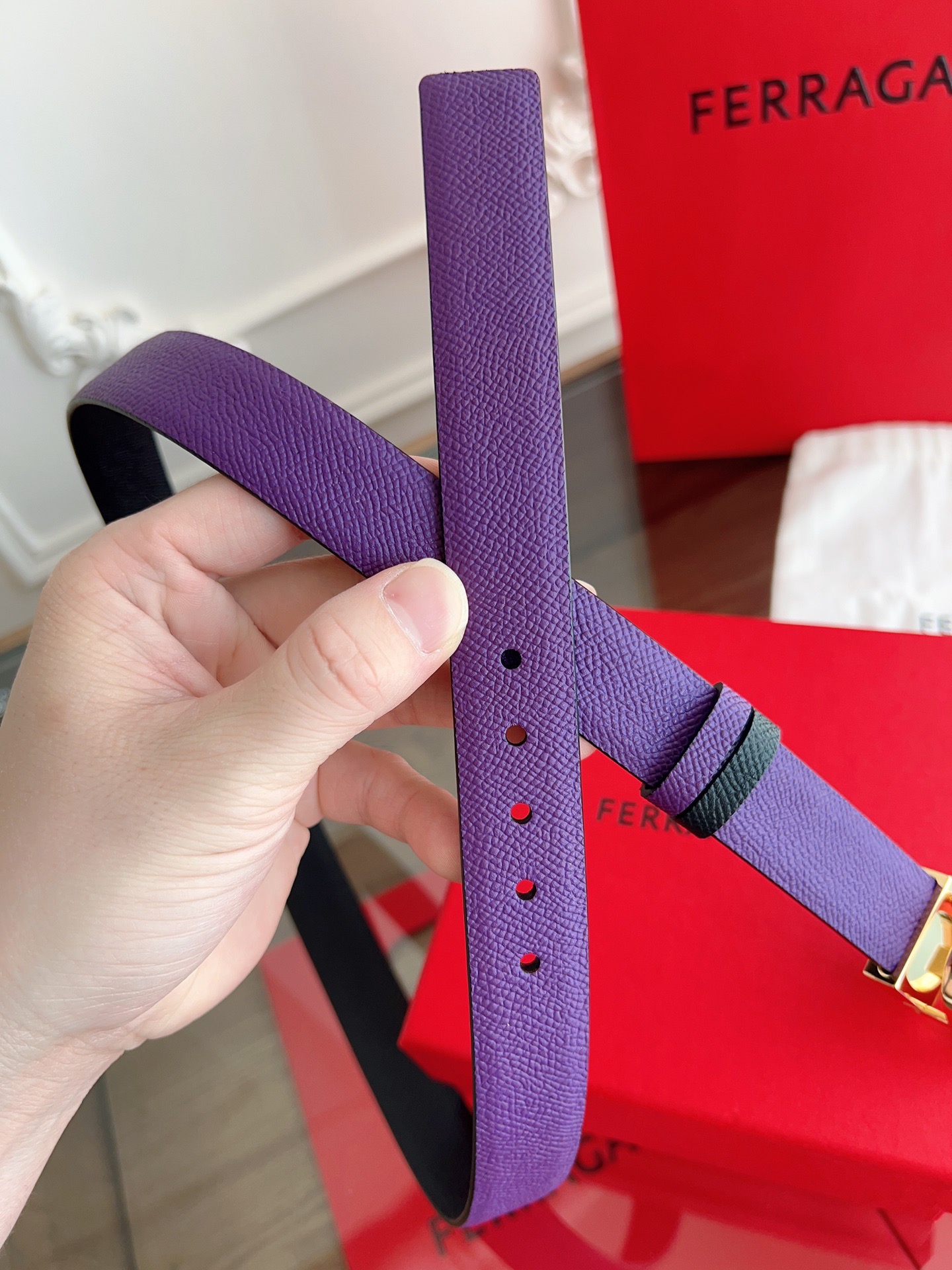 F*erragamo Top Version