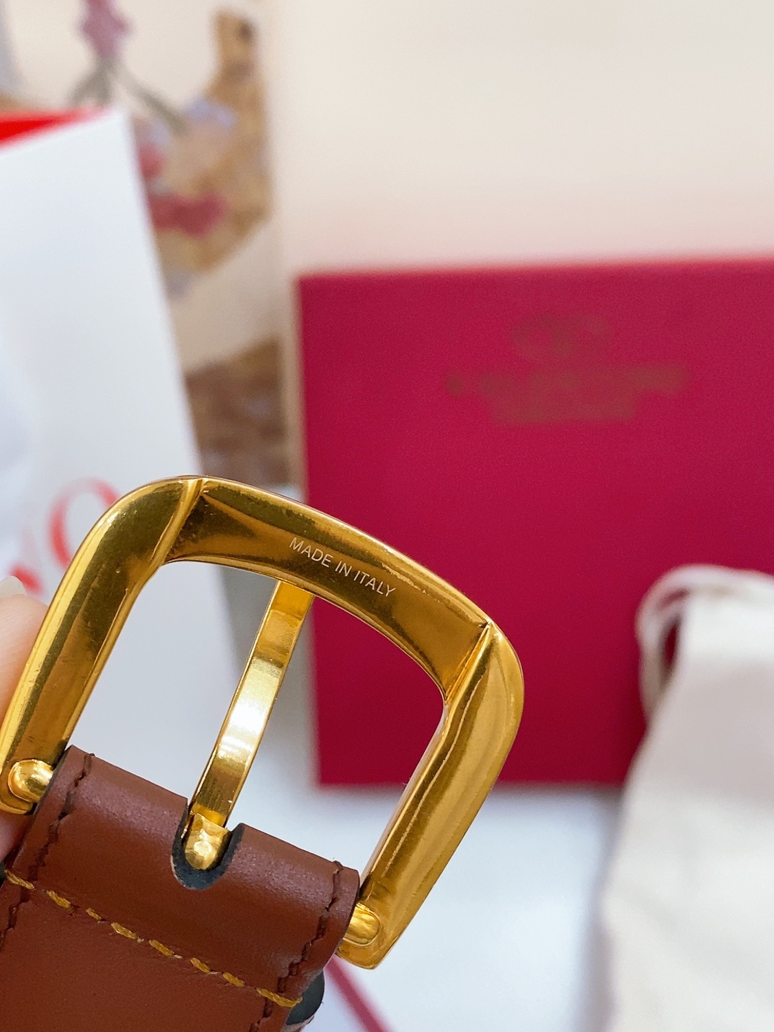 V*alentino Belts Top Quality