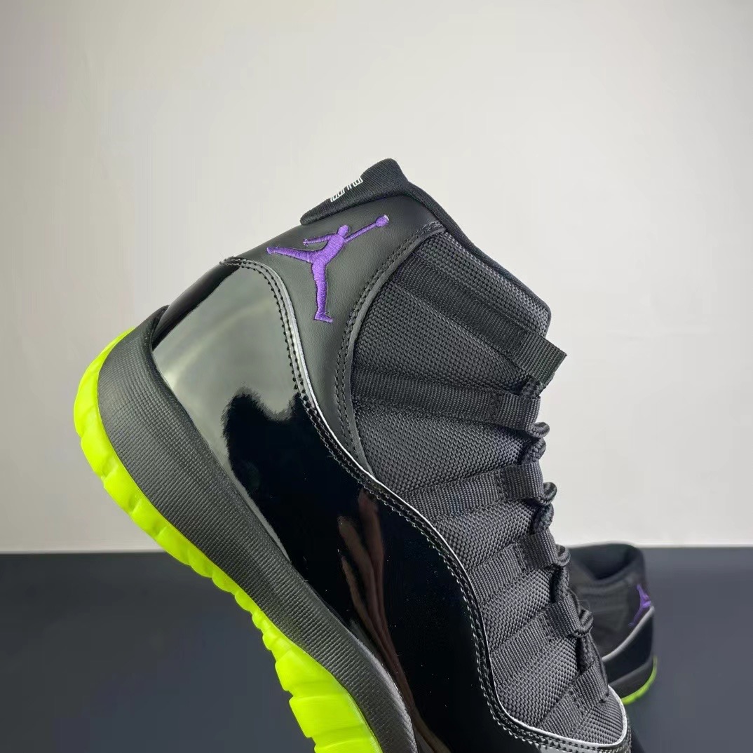 NIKE Air Jordan 11（）