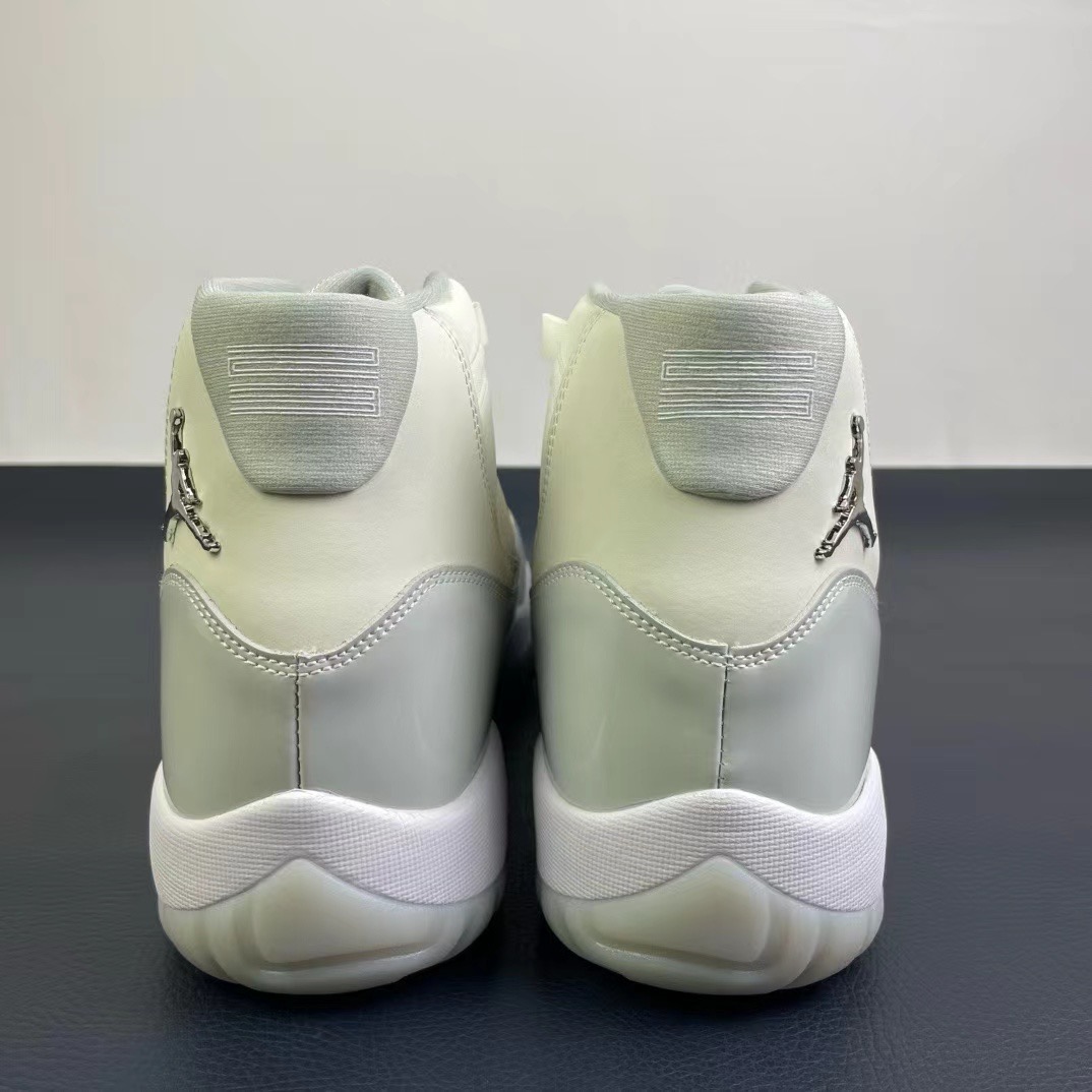 NIKE Air Jordan 11（）