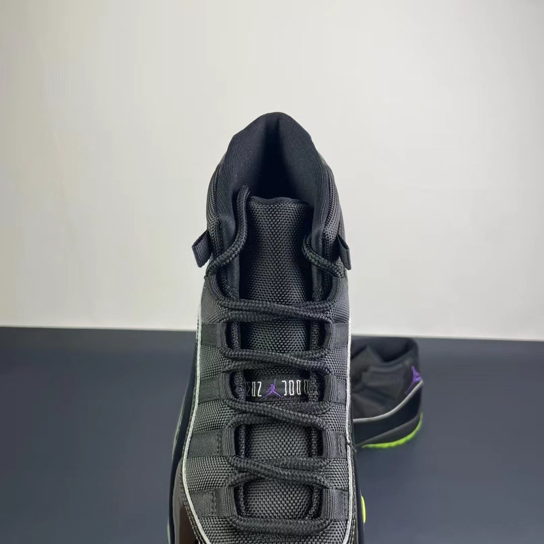 NIKE Air Jordan 11（）