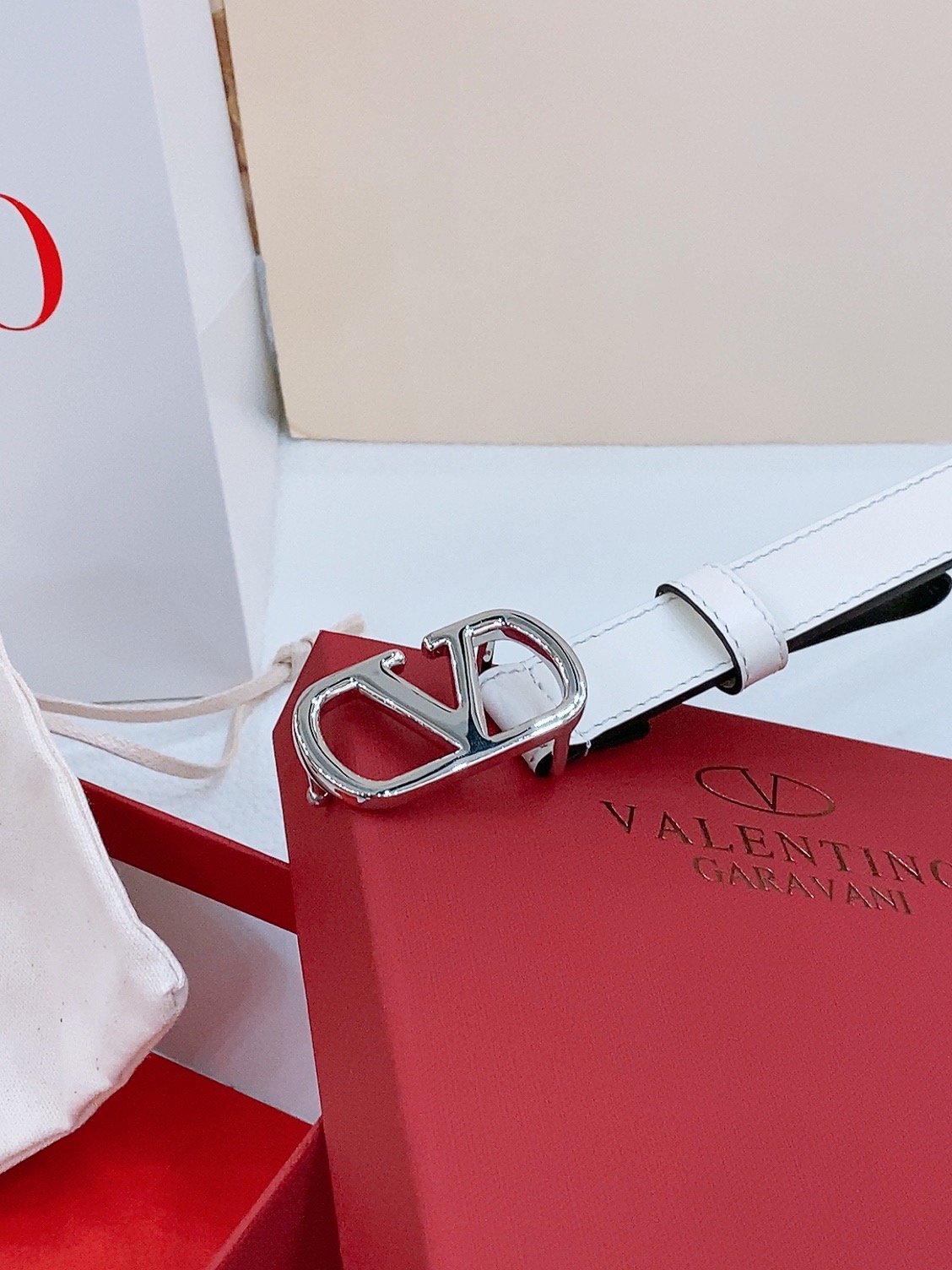 V*alentino Belts Top Quality