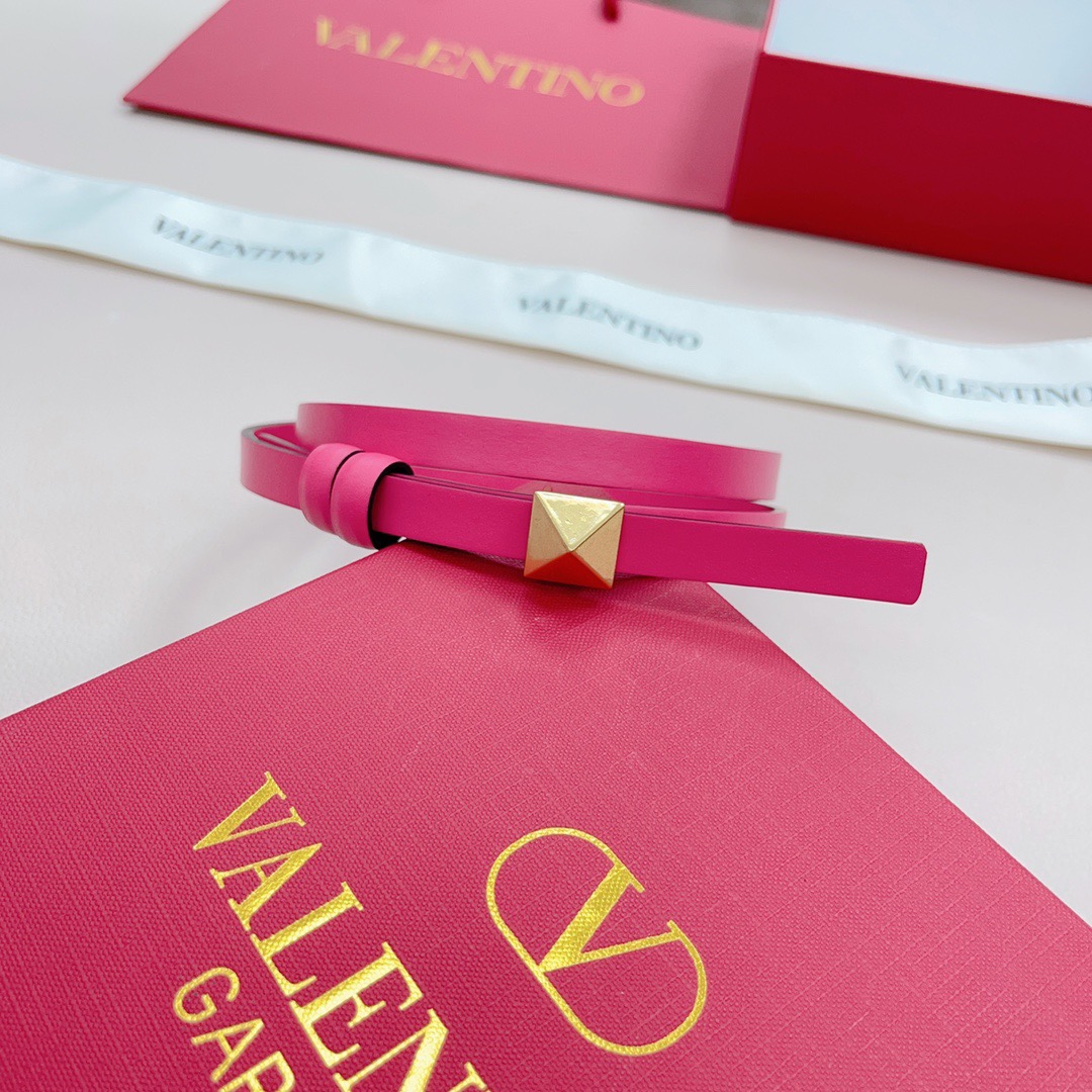 V*alentino Belts Top Quality