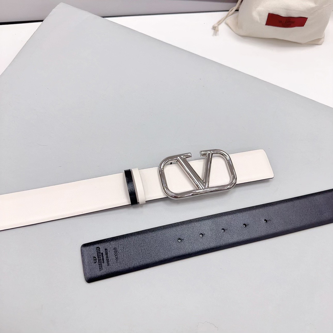 V*alentino Belts Top Quality