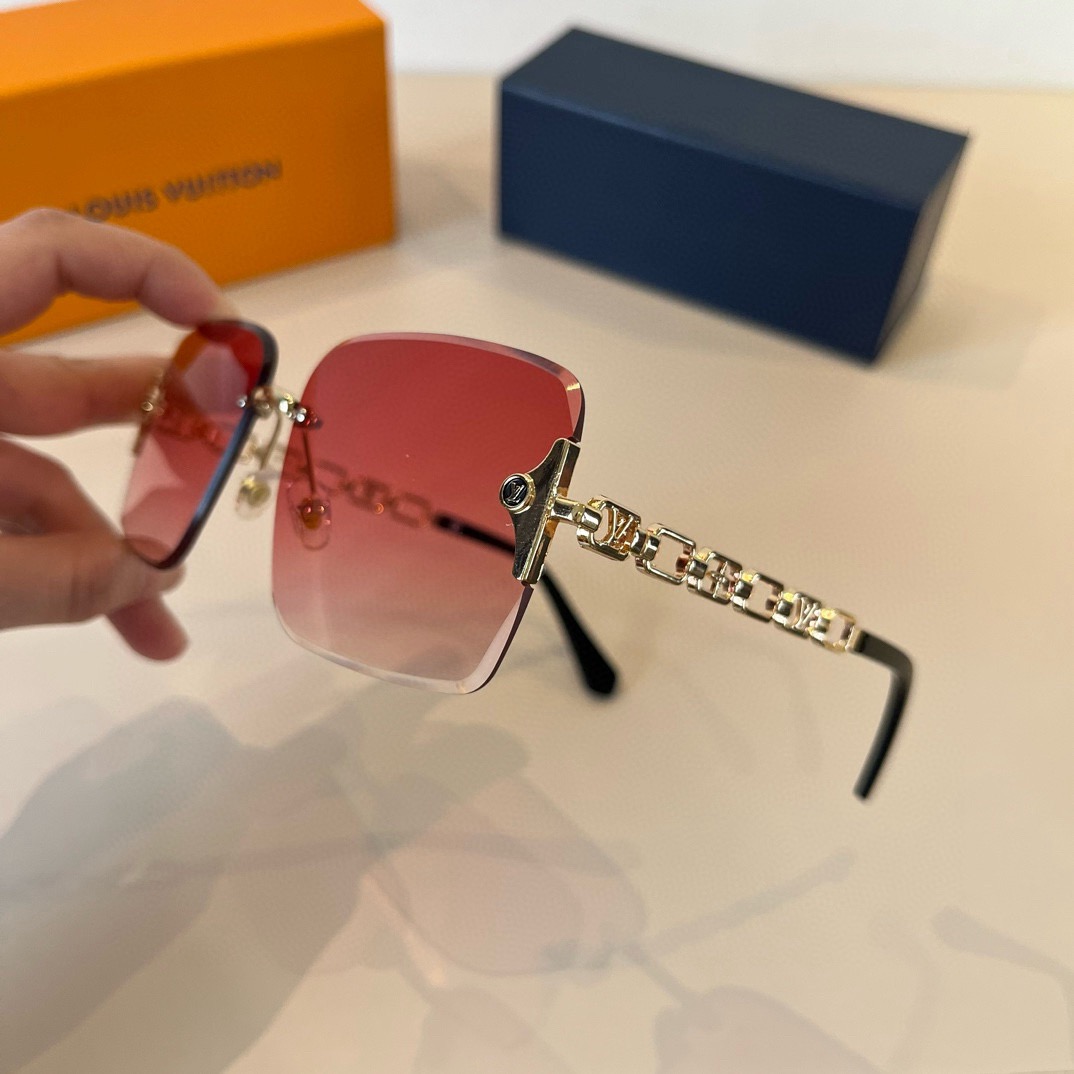 L*ouis V*uitton Glasses