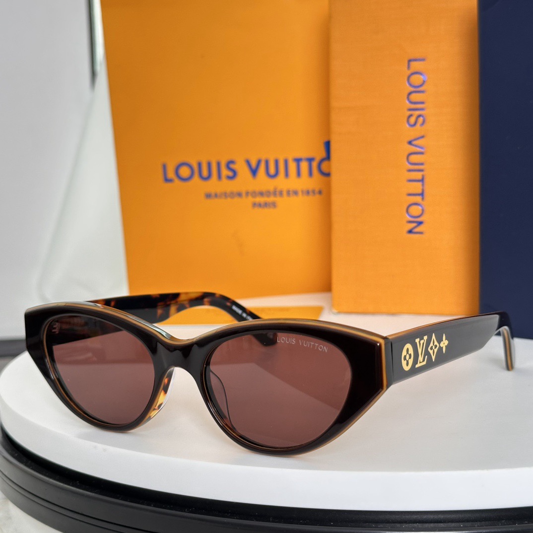 L*ouis V*uitton Glasses