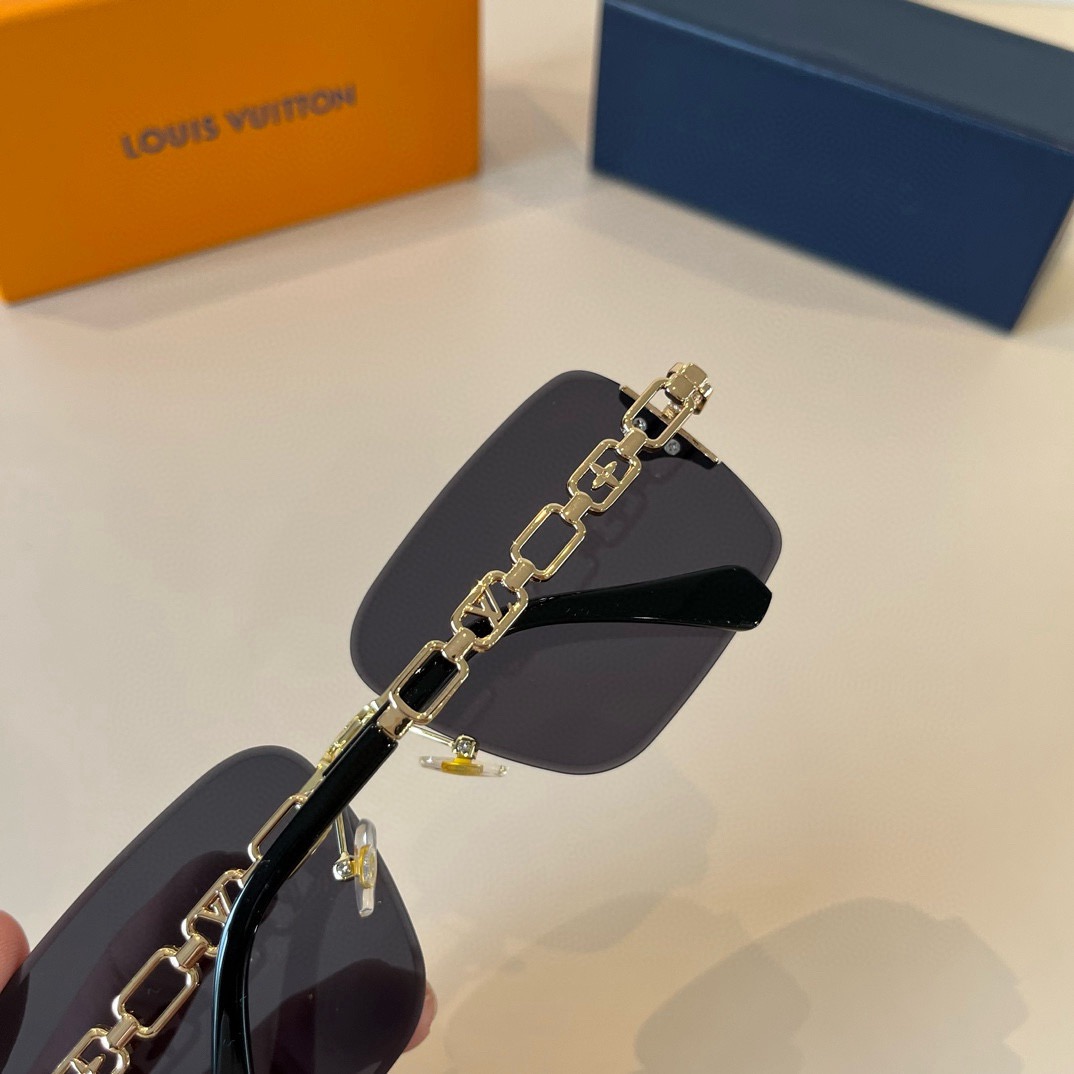 L*ouis V*uitton Glasses