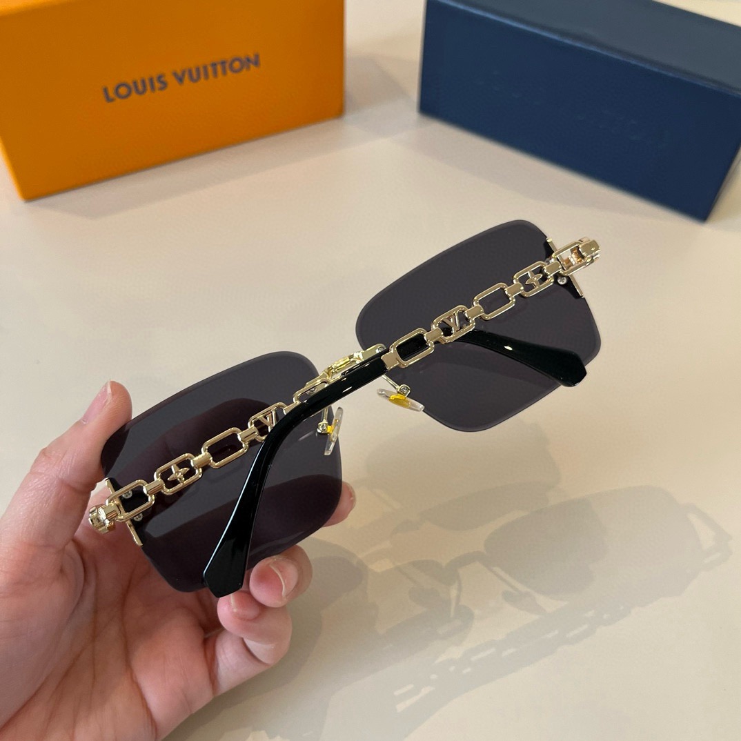 L*ouis V*uitton Glasses