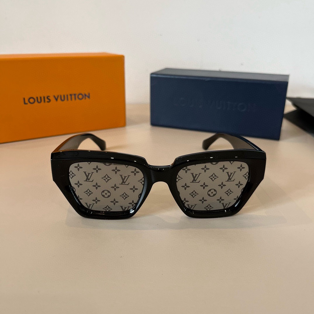 L*ouis V*uitton Glasses
