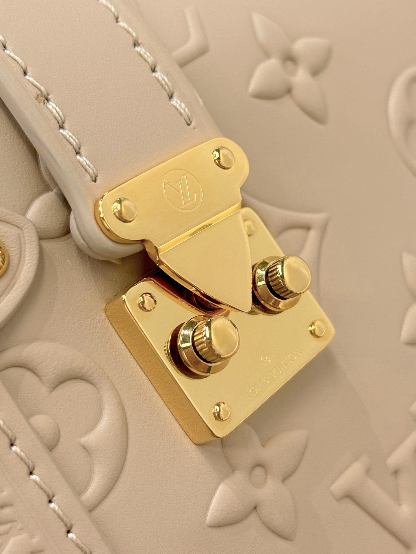 L*ouis V*uitton Top Bag