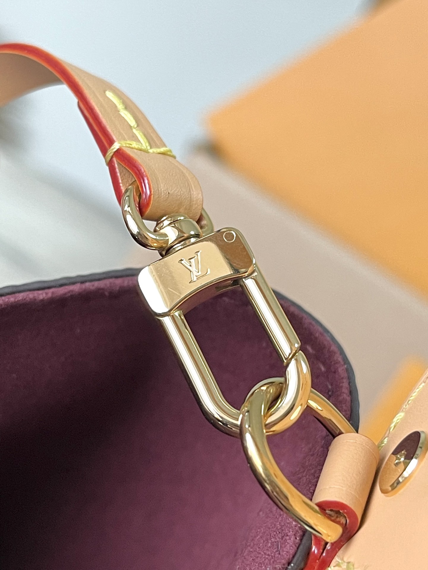 L*ouis V*uitton Top Bag