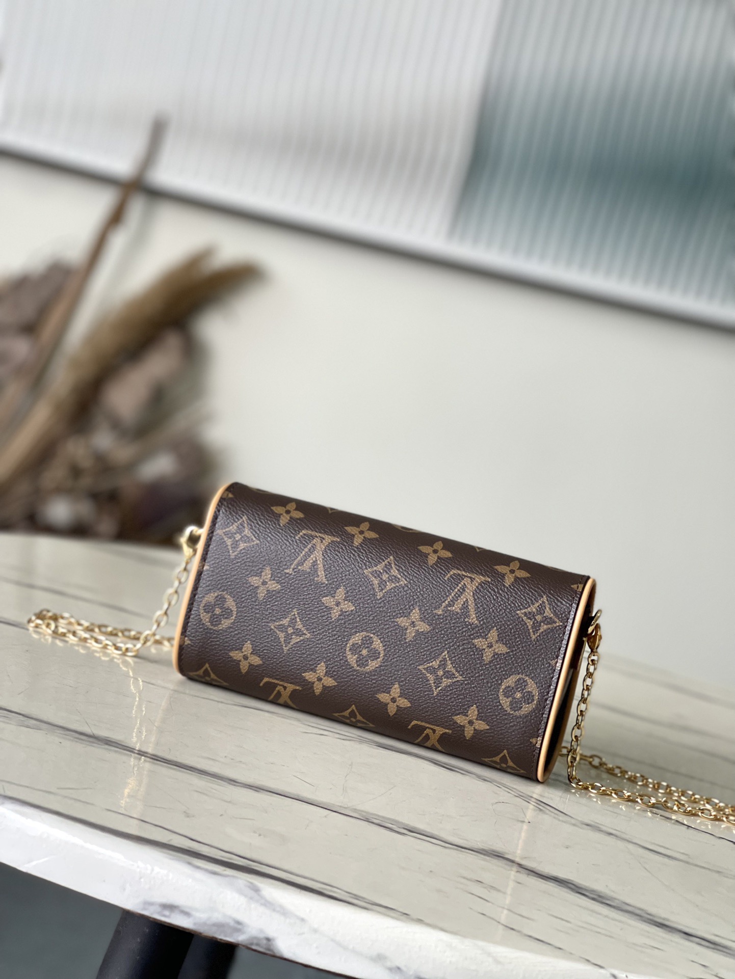 L*ouis V*uitton Top Bag