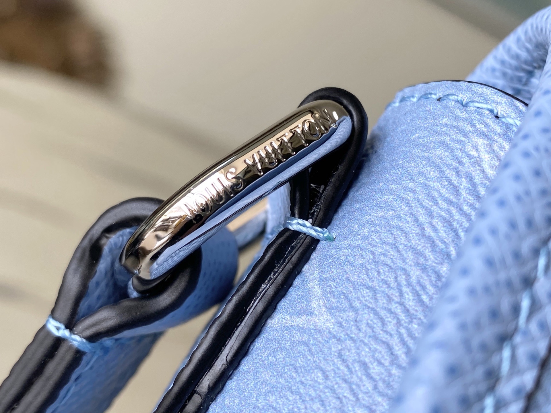 L*ouis V*uitton Top Bag