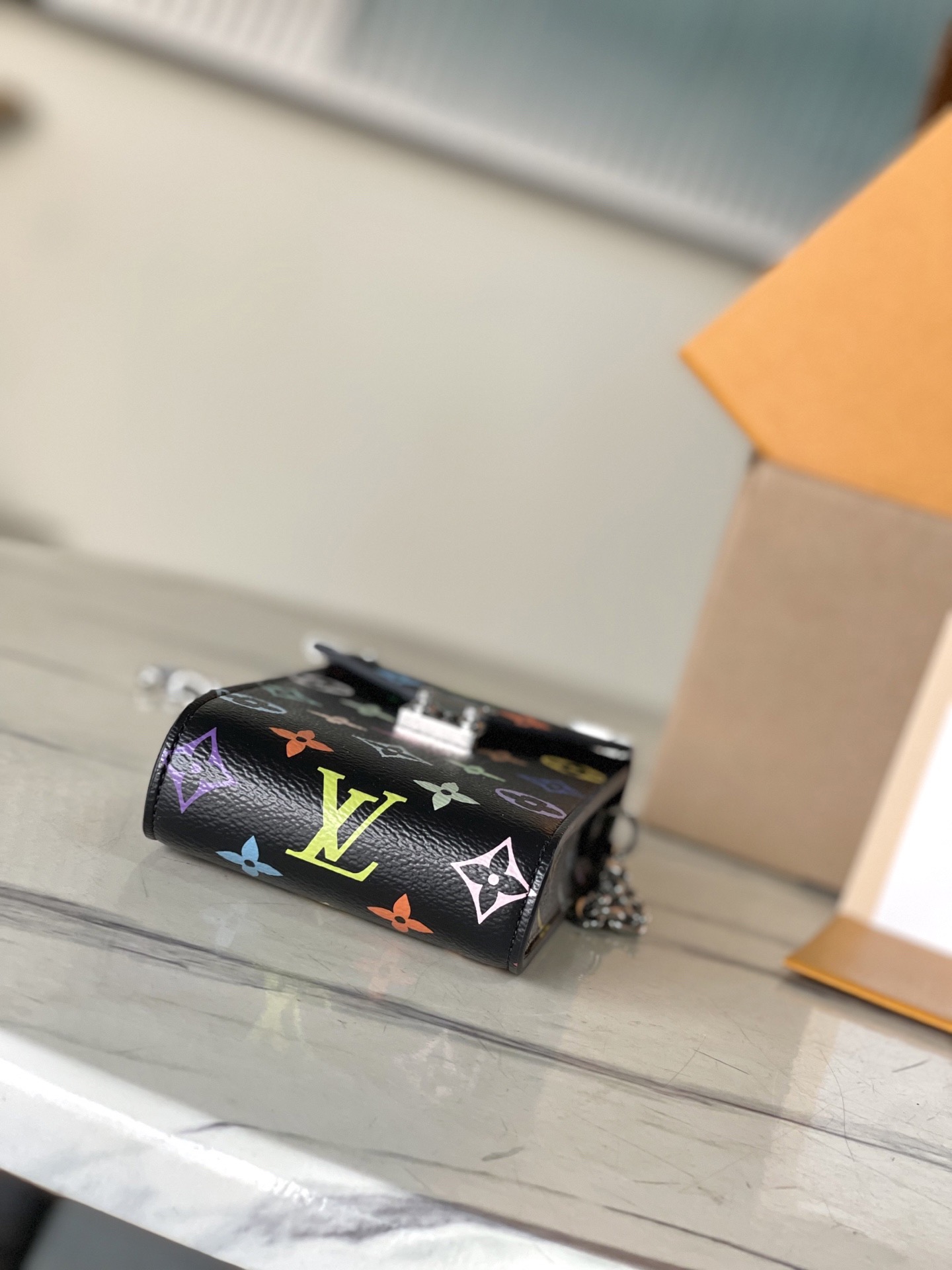 L*ouis V*uitton Top Bag