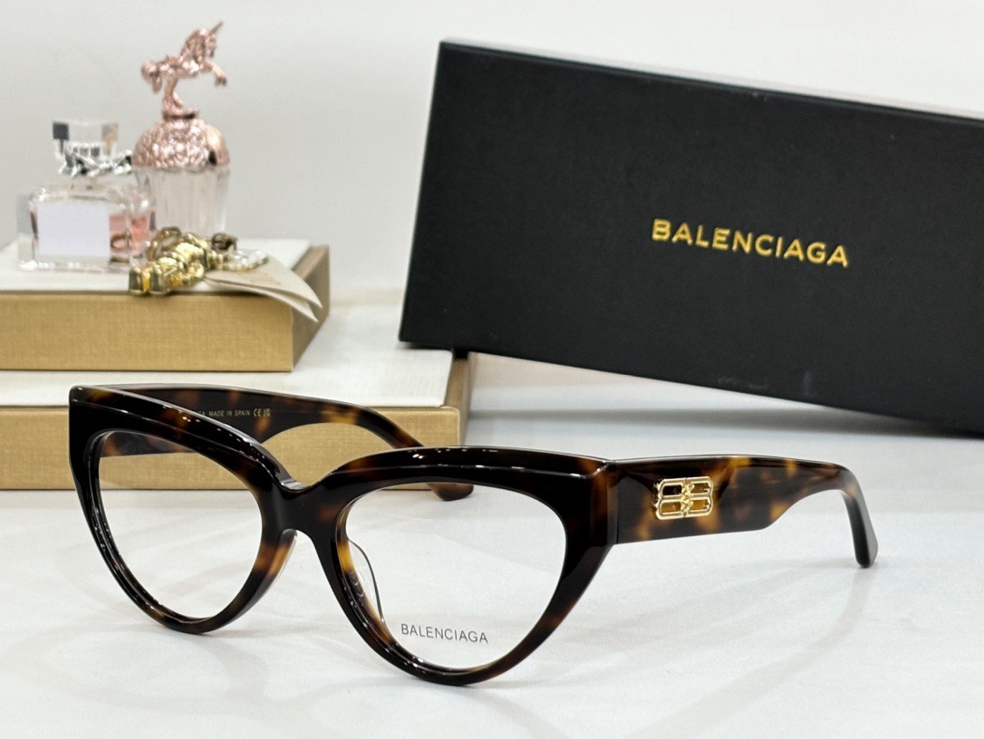 Top Quality B*alenciaga Glasses
