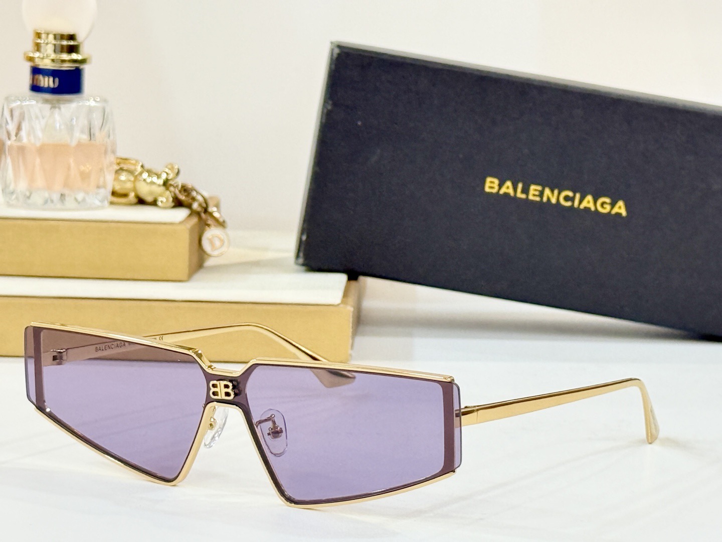 Top Quality B*alenciaga Glasses