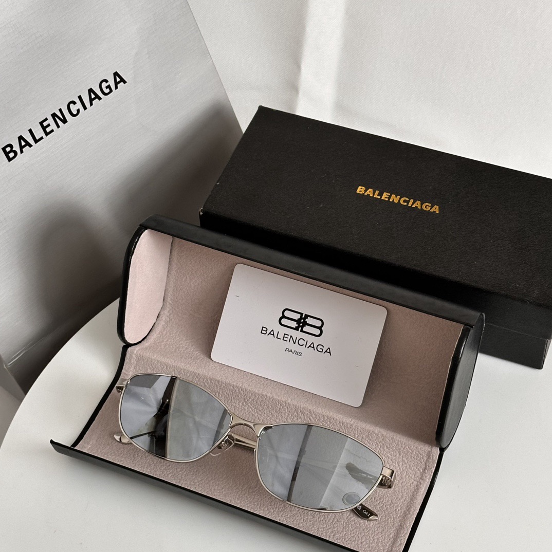 Top Quality B*alenciaga Glasses