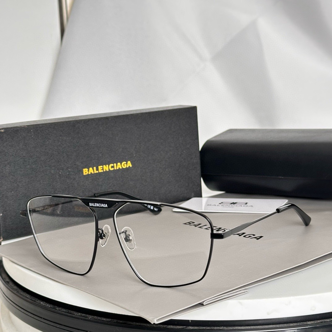 Top Quality B*alenciaga Glasses