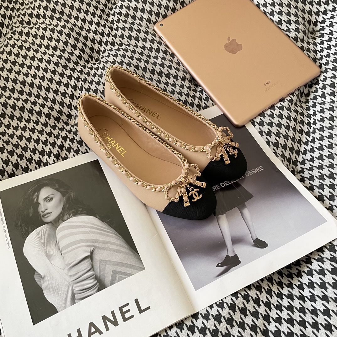 Women Top Quality C*hanel shoes