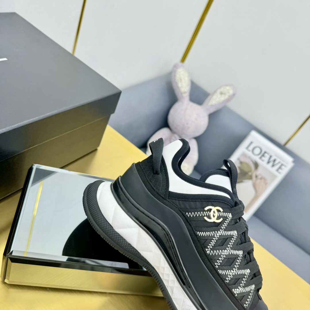 Women Top Quality C*hanel shoes