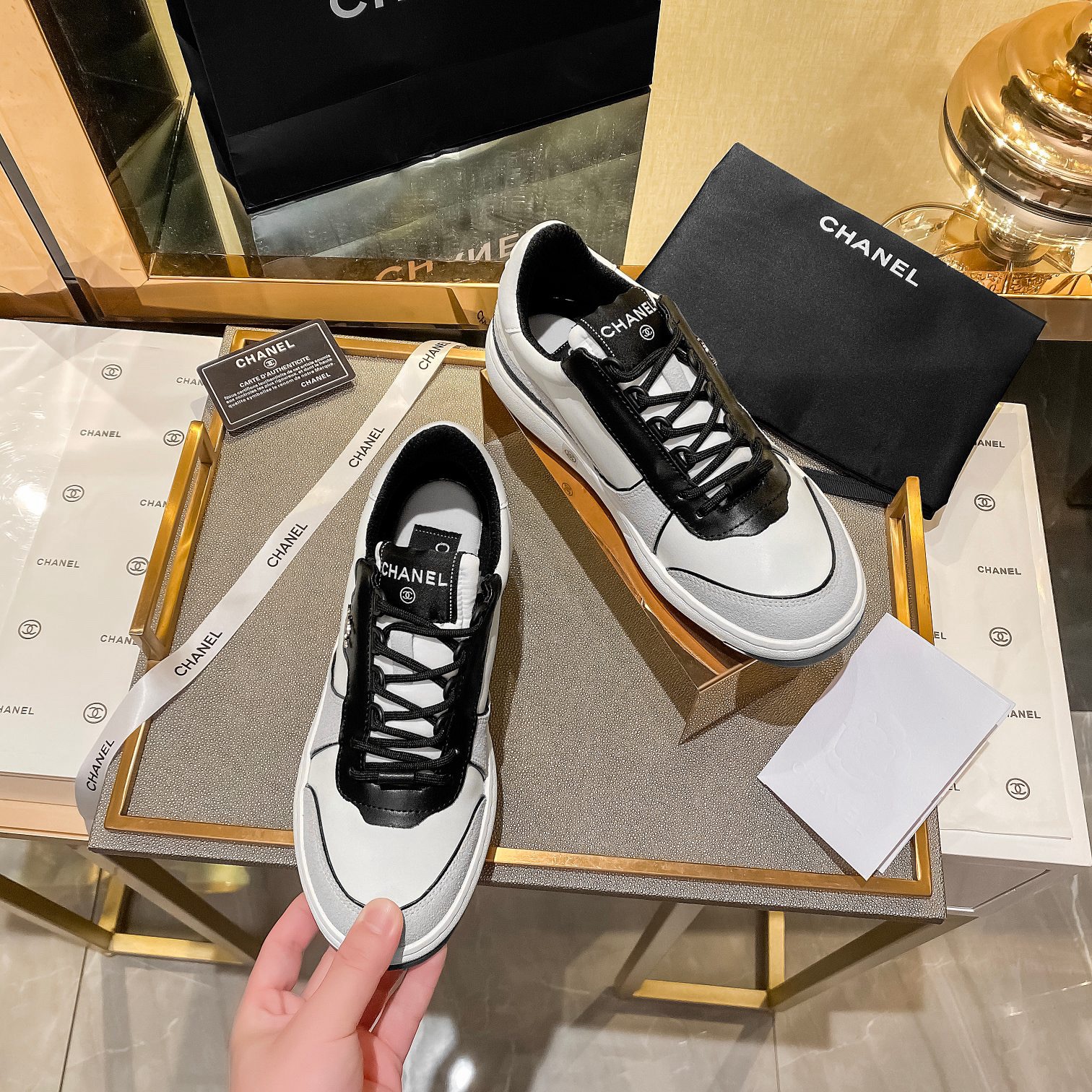 Women Top Quality C*hanel shoes