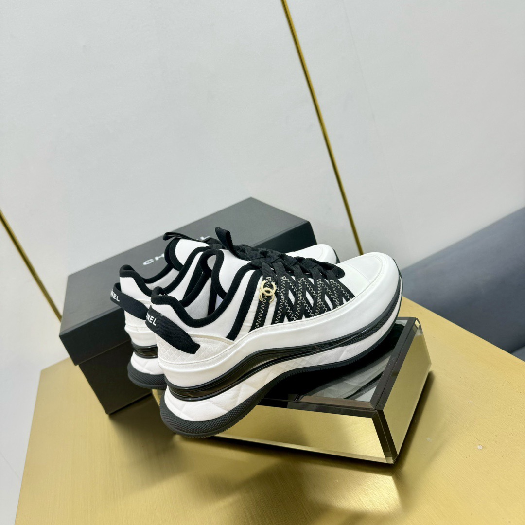 Women Top Quality C*hanel shoes