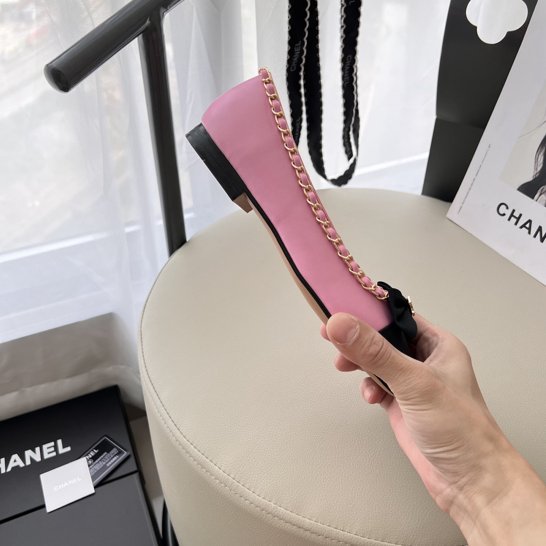 Women Top Quality C*hanel shoes