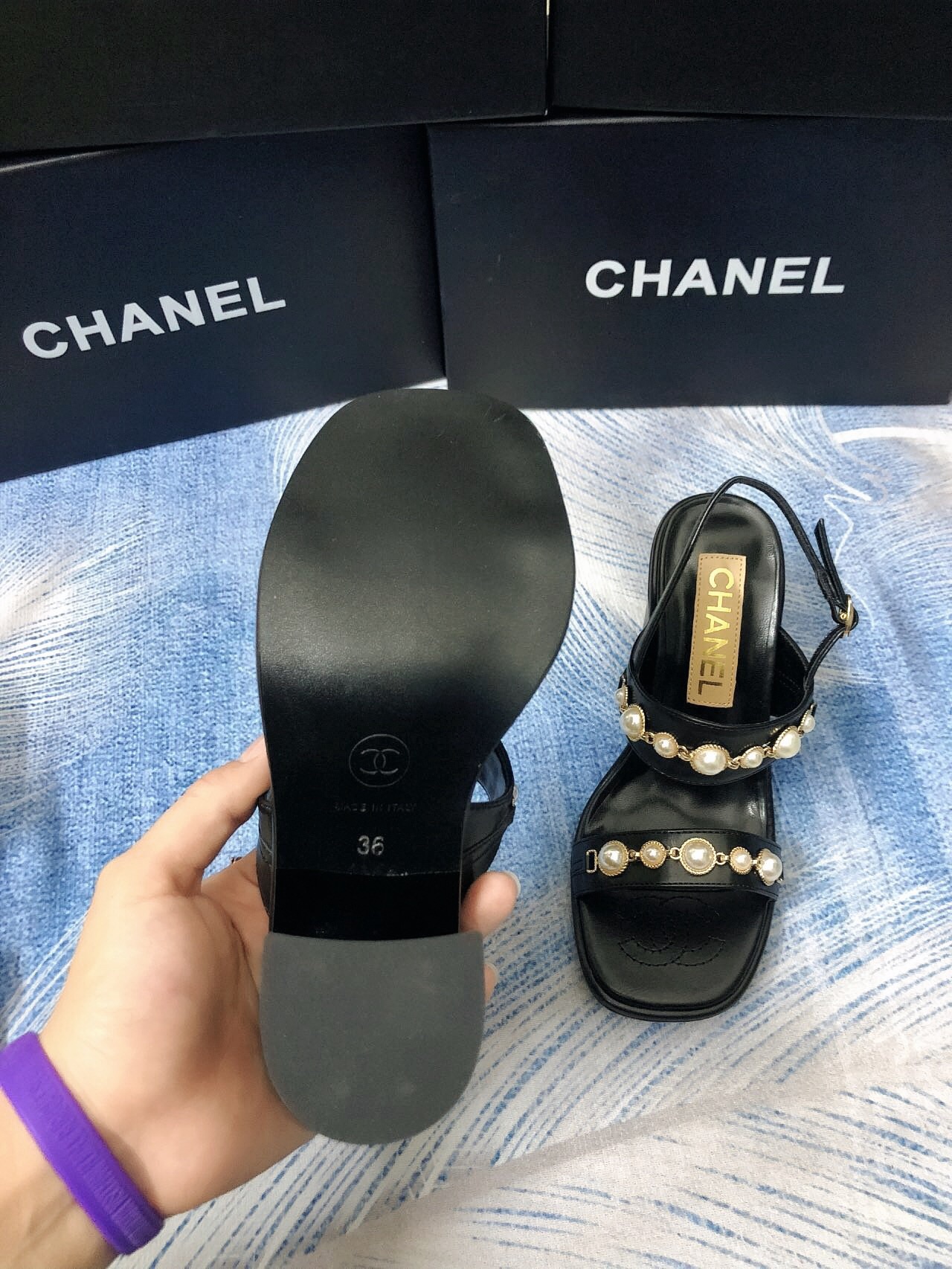 Women Top Quality C*hanel shoes