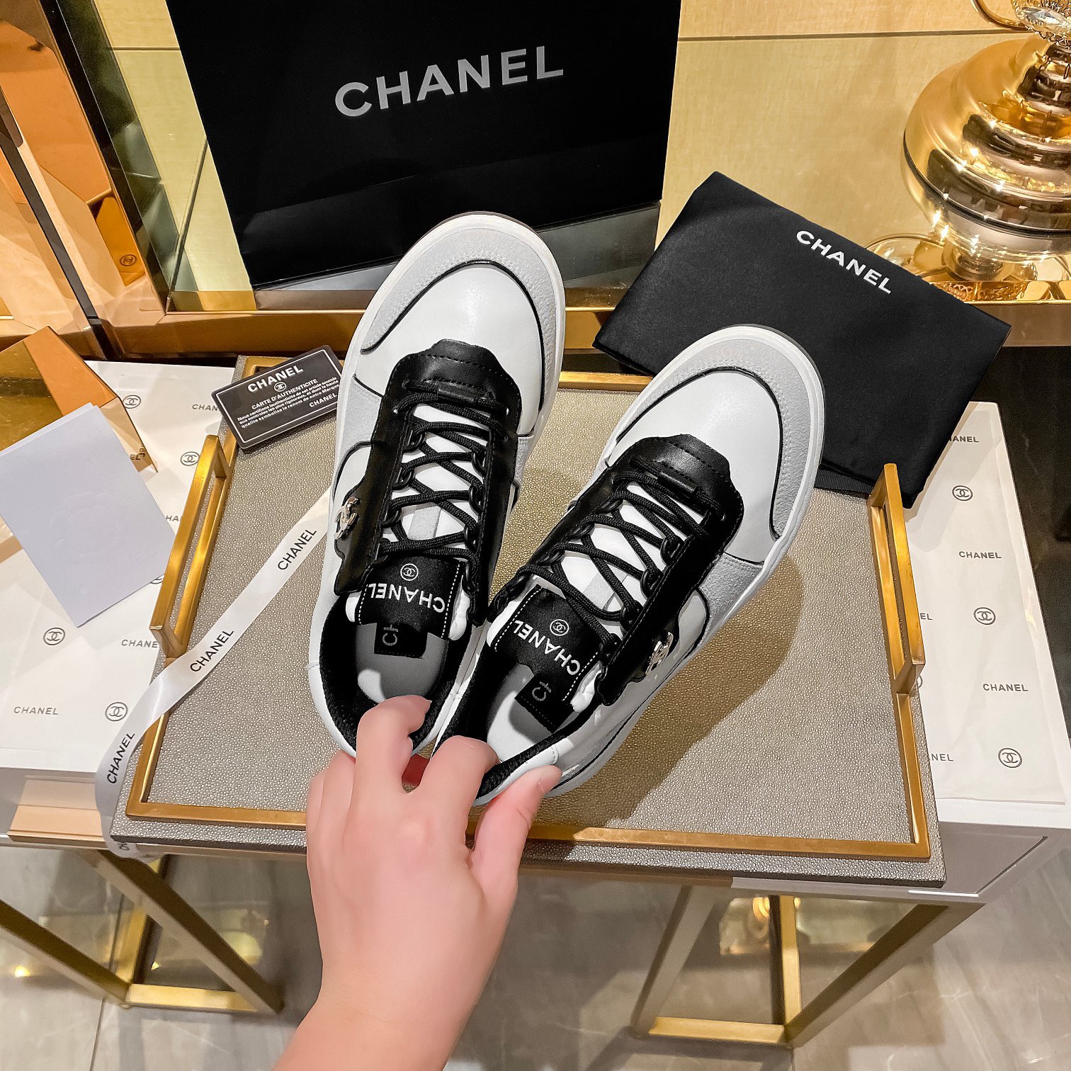 Women Top Quality C*hanel shoes