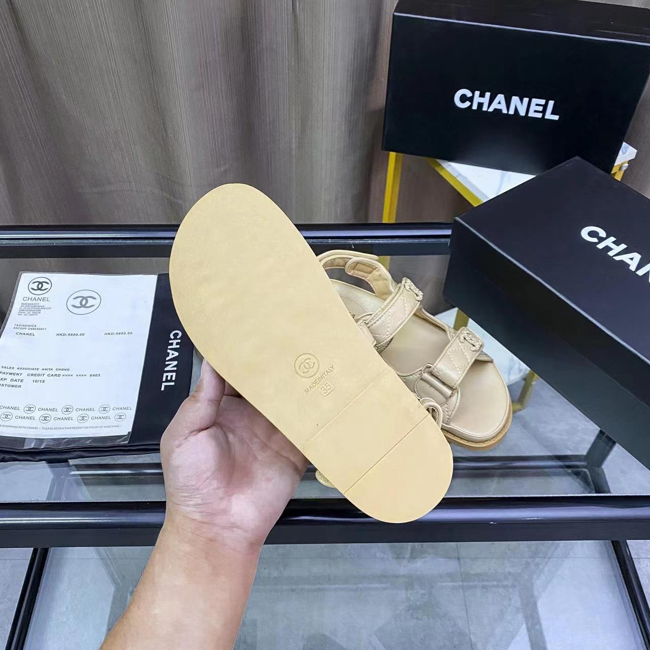 Women Top Quality C*hanel shoes