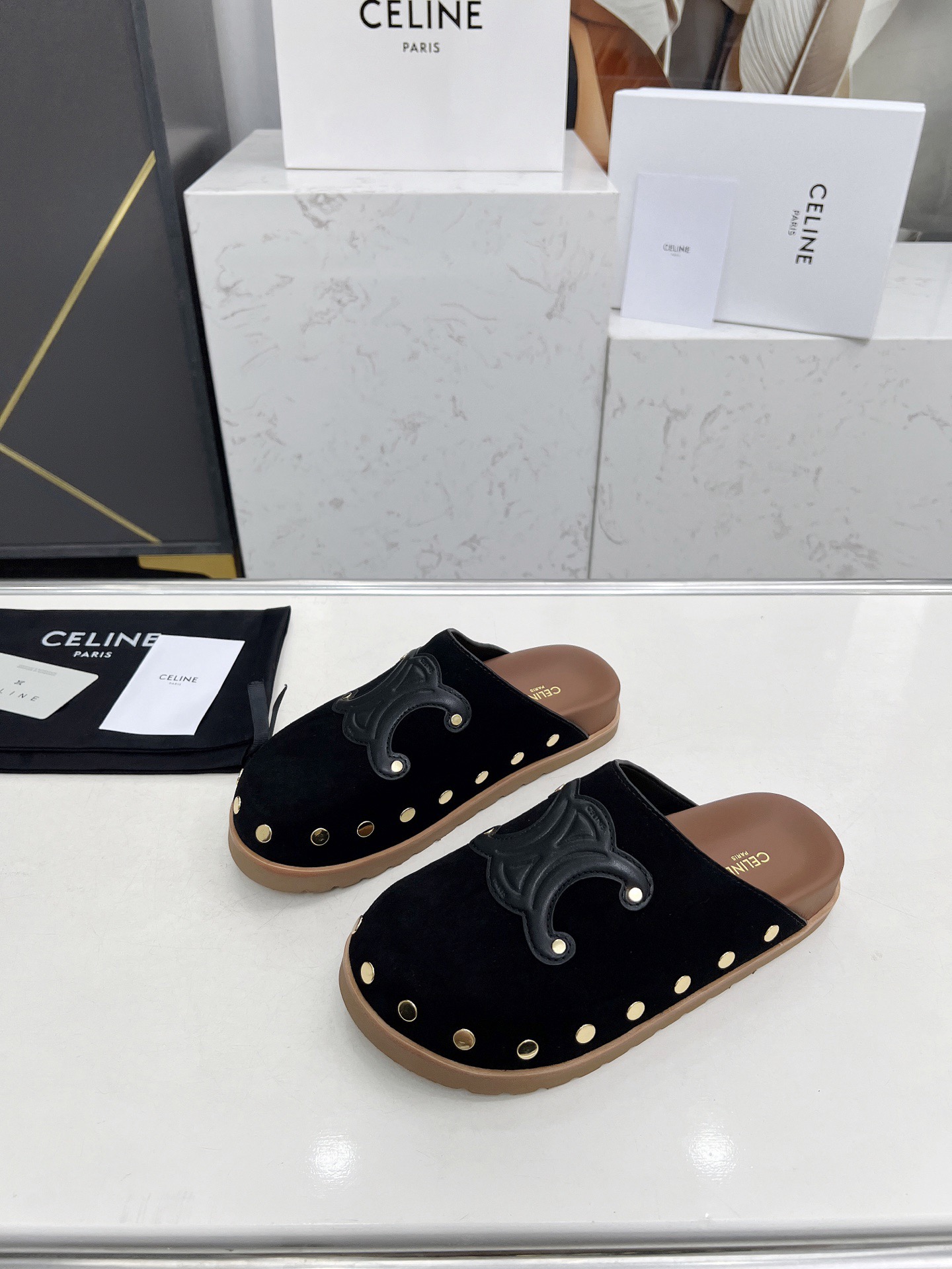 Women Top Quality C*eline shoes