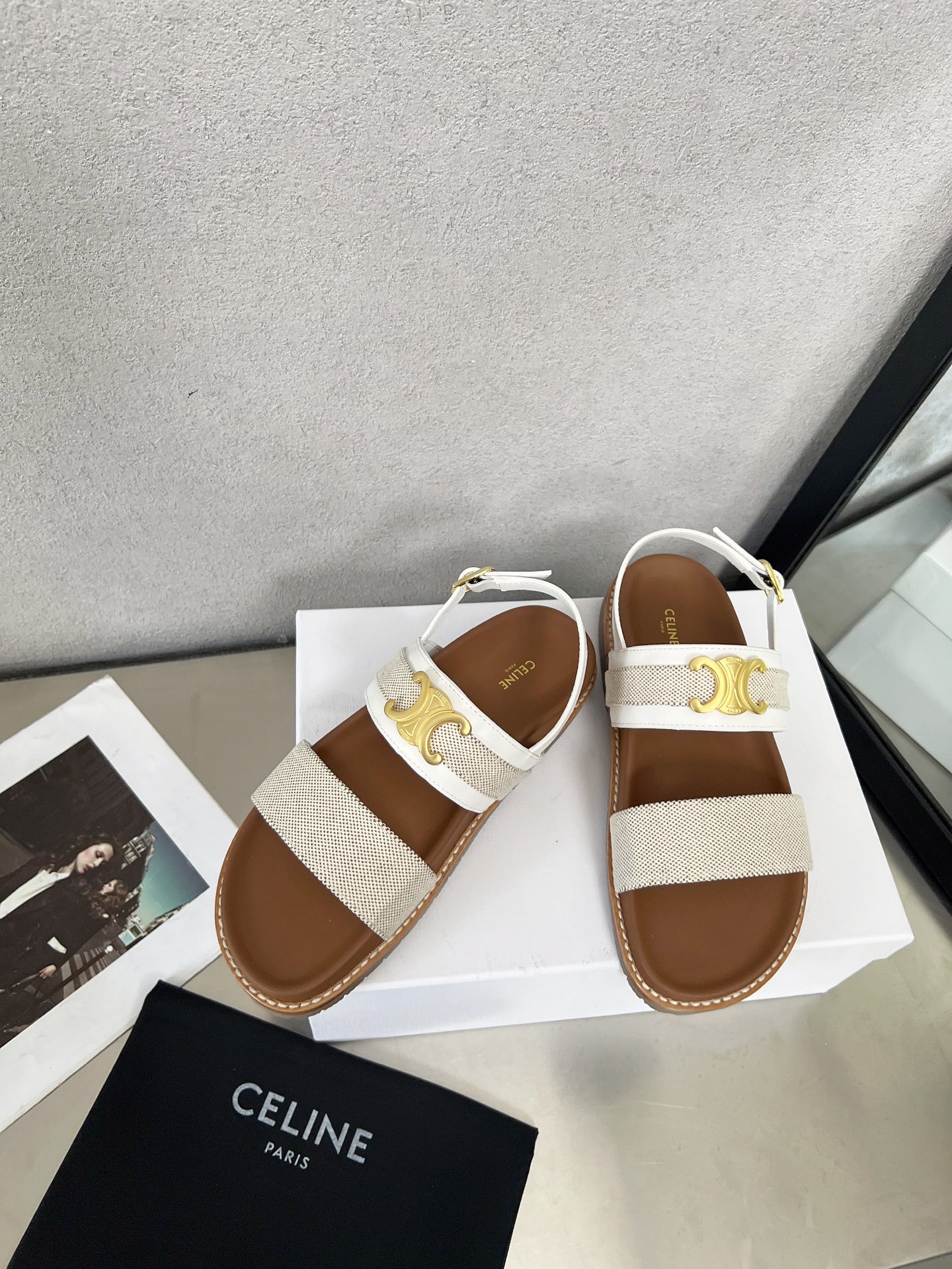 Women Top Quality C*eline shoes