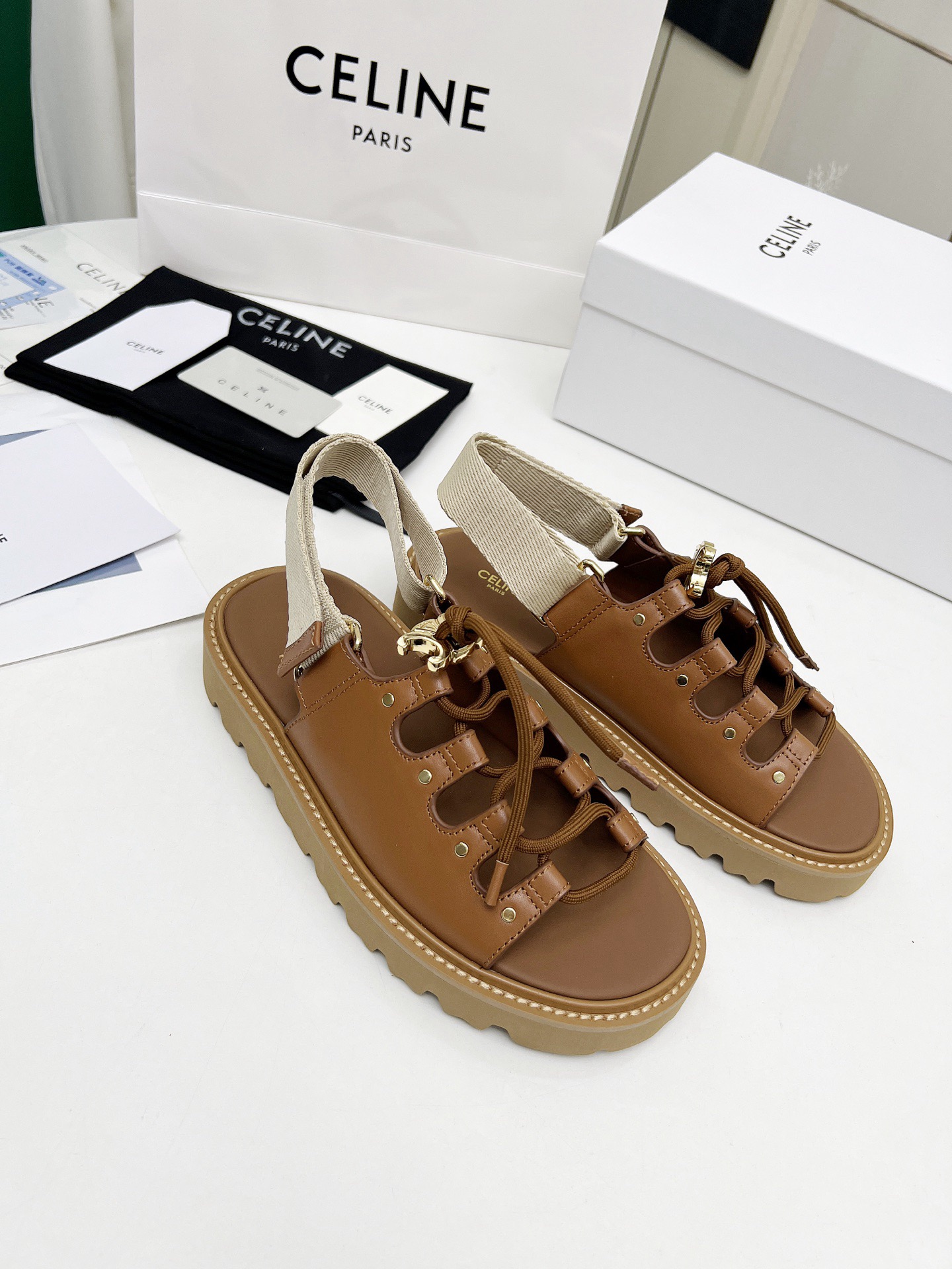 Women Top Quality C*eline shoes