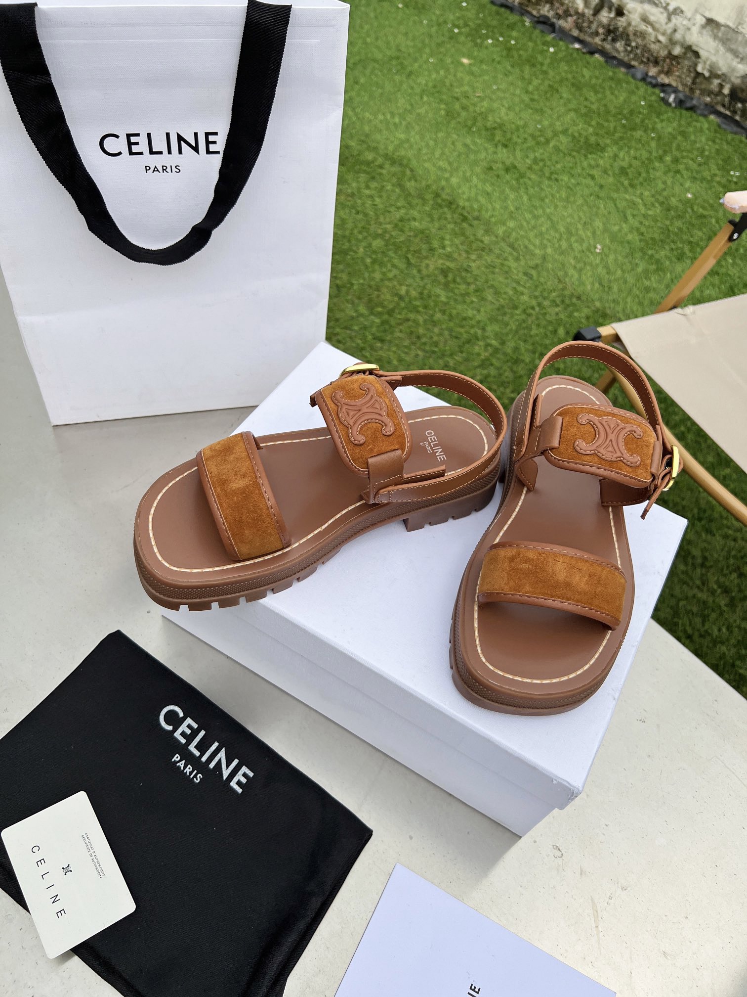 Women Top Quality C*eline shoes