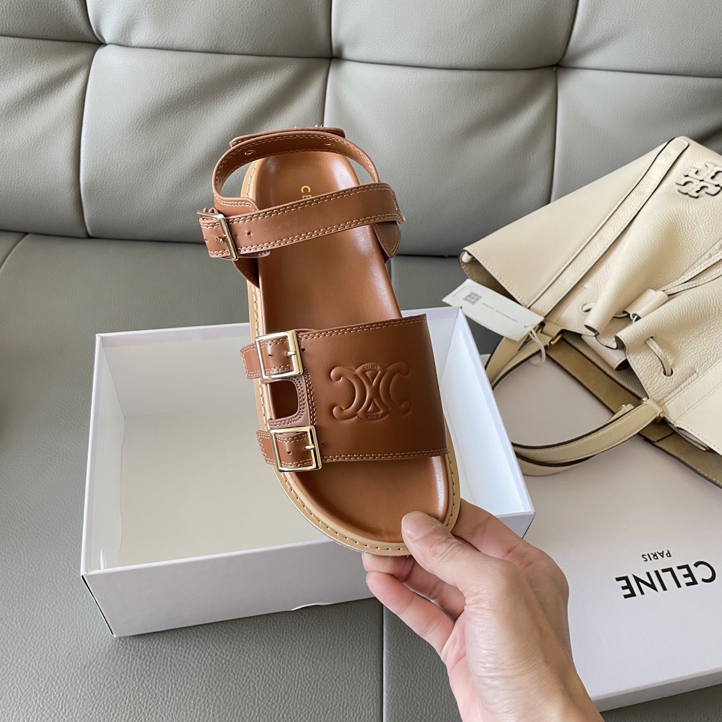 Women Top Quality C*eline shoes