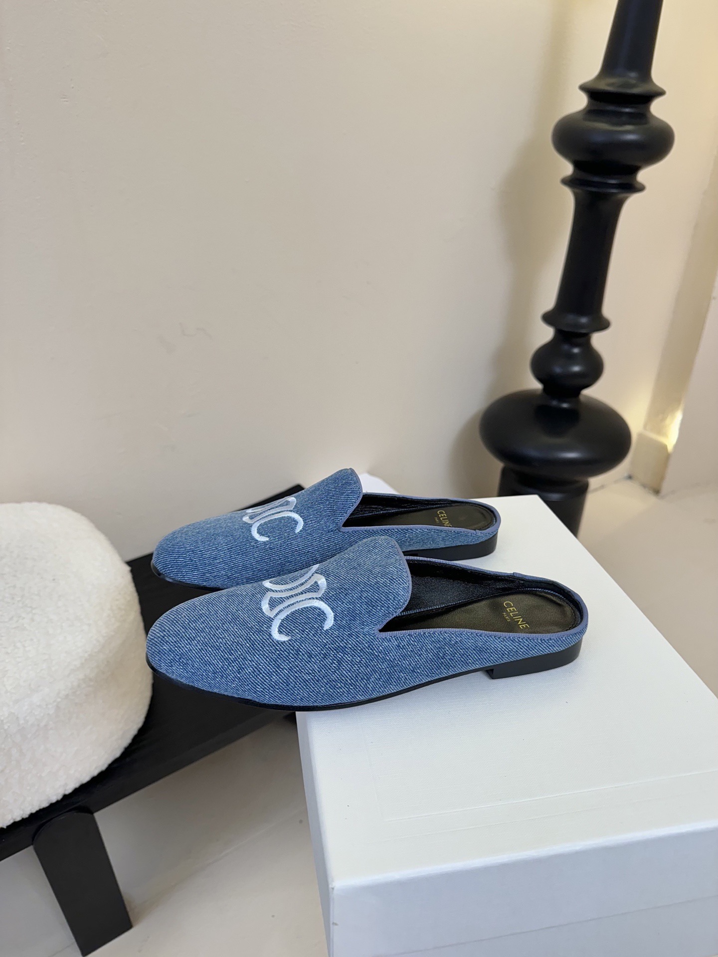 Women Top Quality C*eline shoes