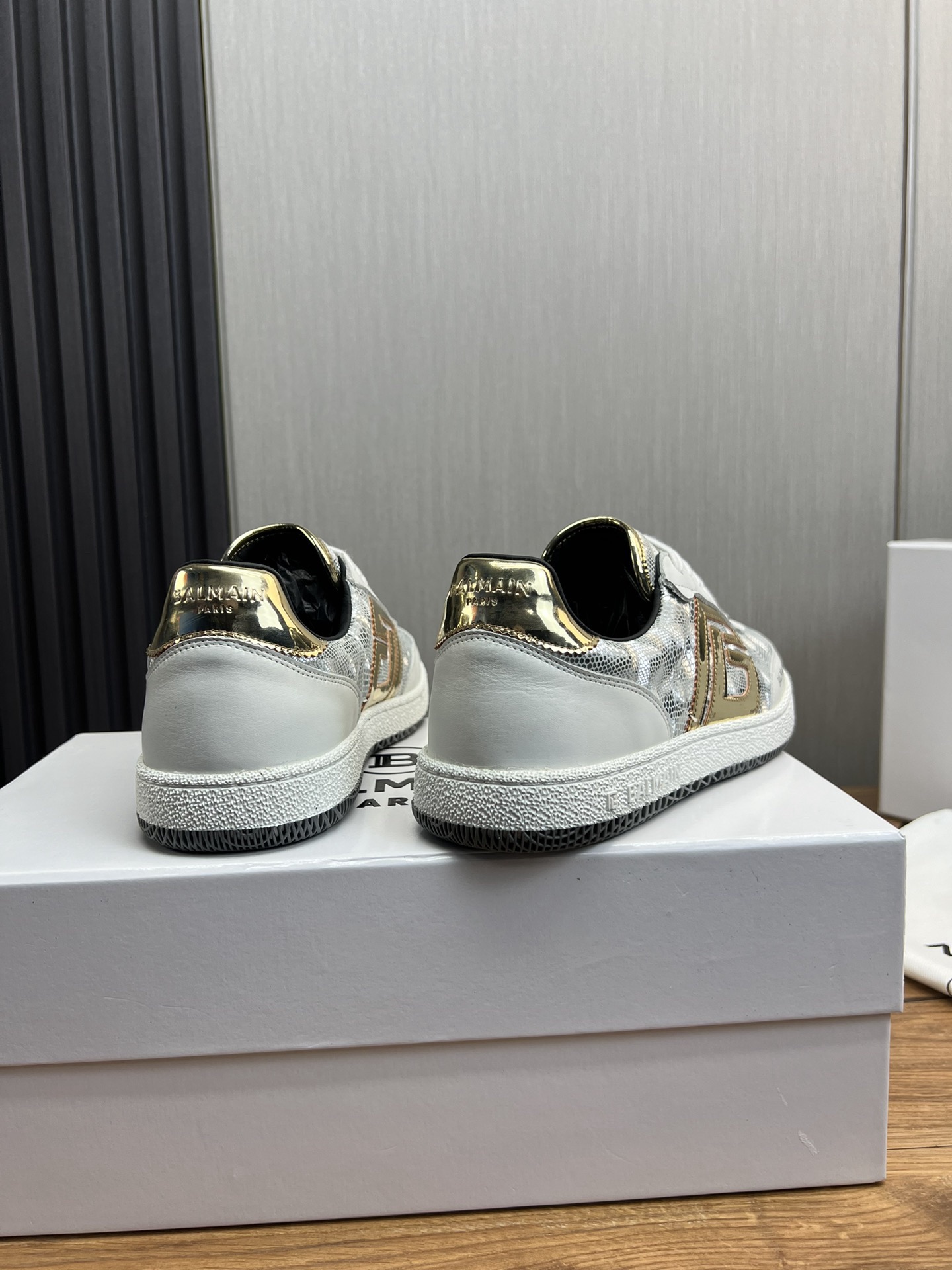 Women Men Top Quality B*almain shoes